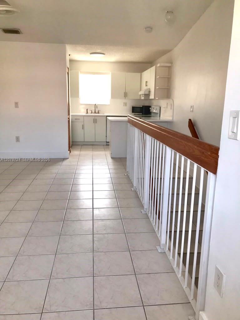 3264 W 70th St # 201 — Photo 2