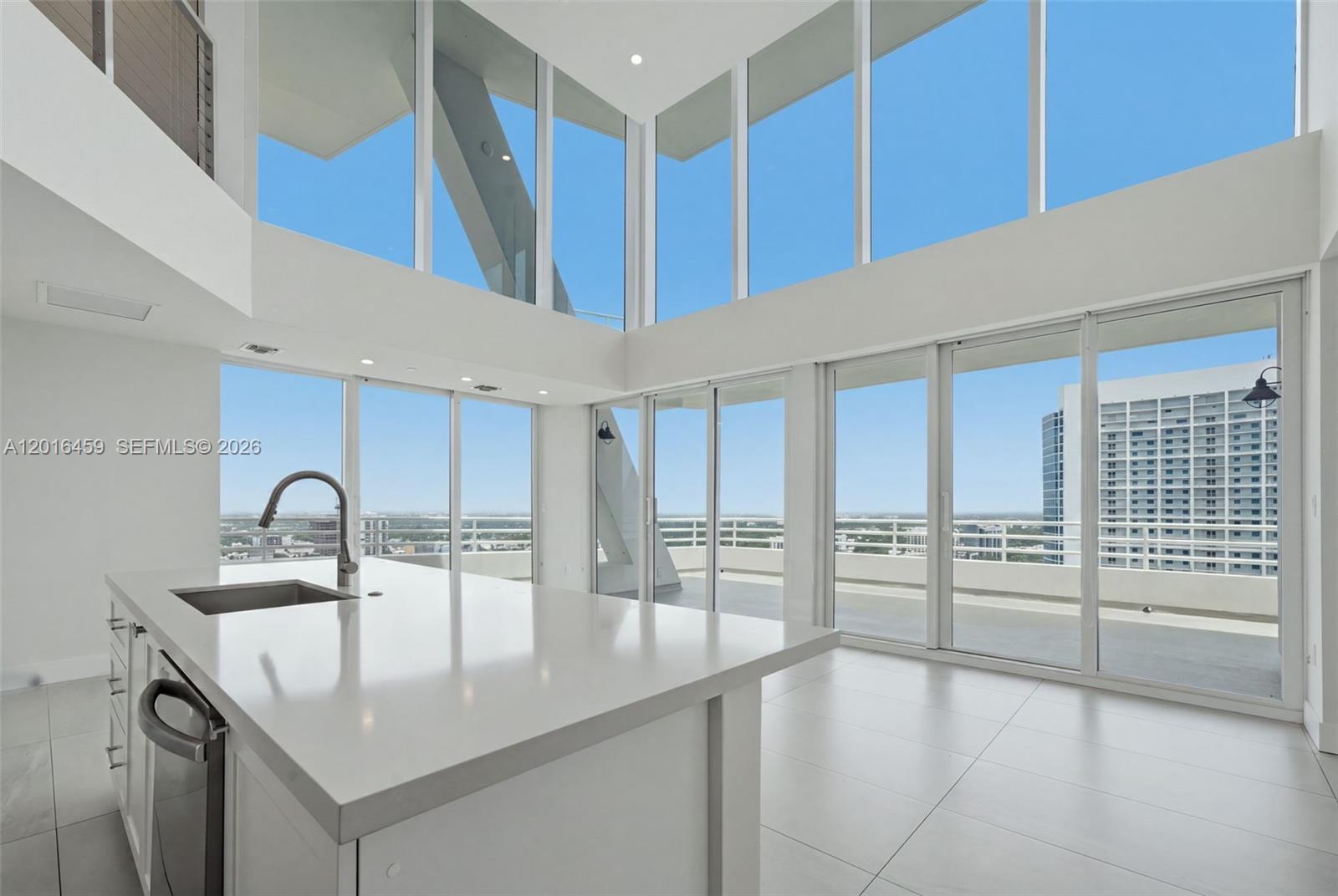 555 NE 34th St, Miami FL 33137
