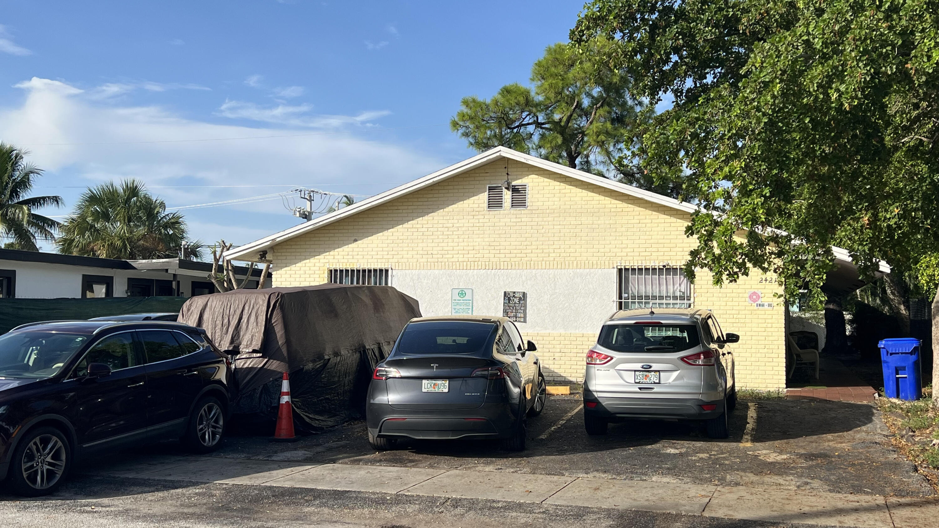 2421 NW 8th Place Unit 2, Fort Lauderdale FL 33311