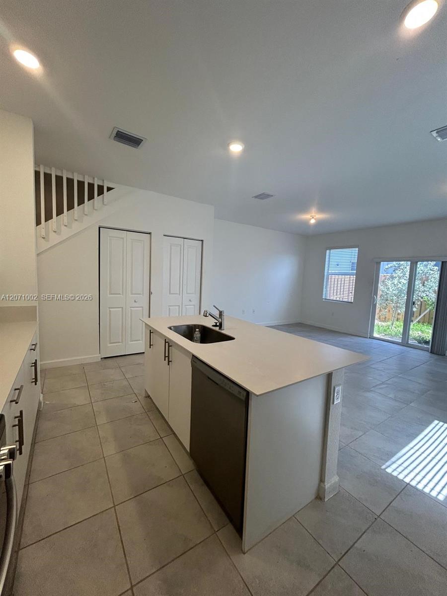 1161 SE 1st St # 0 View 4