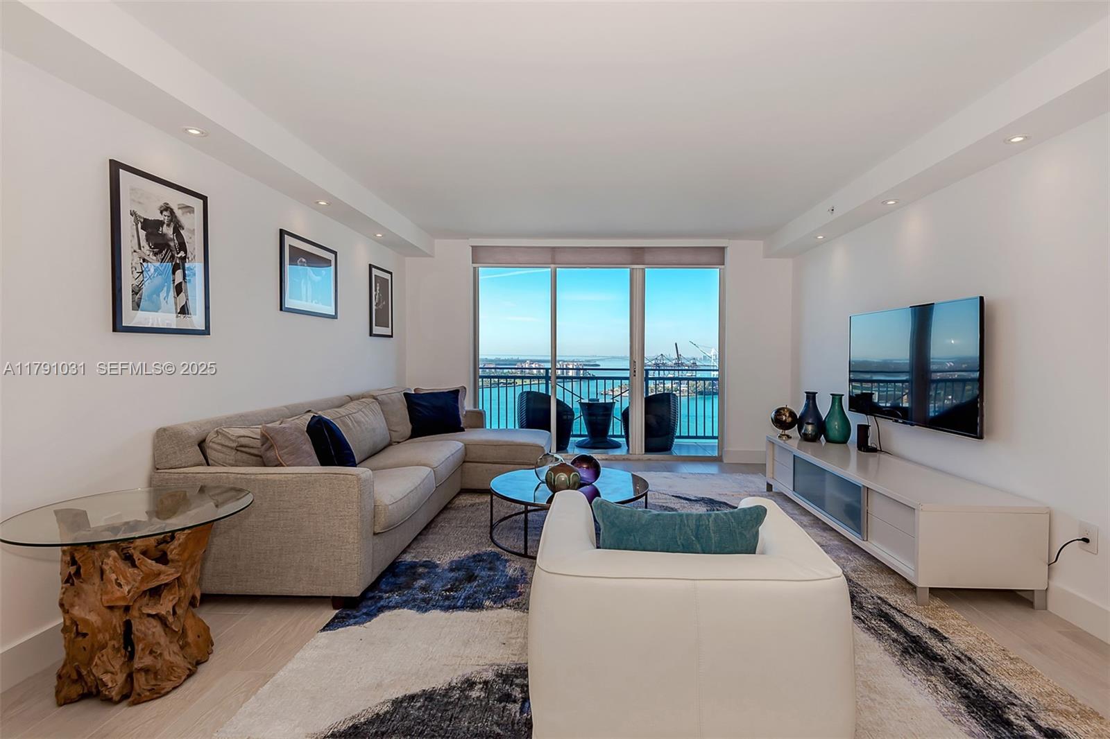 90 Alton Rd # 2410, Miami Beach FL 33139