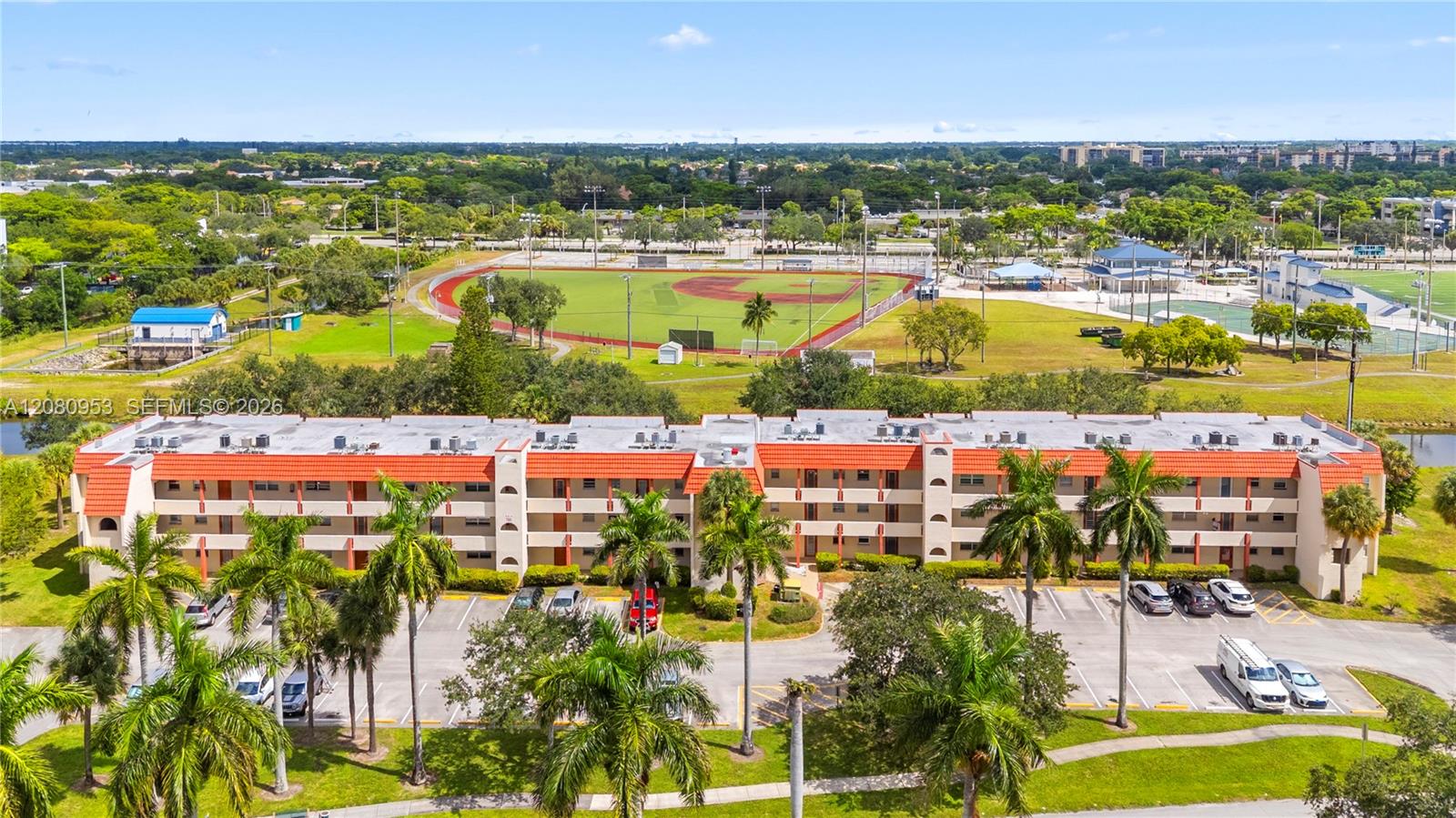 7891 N Sunrise Lakes Dr # 305, Sunrise FL 33322