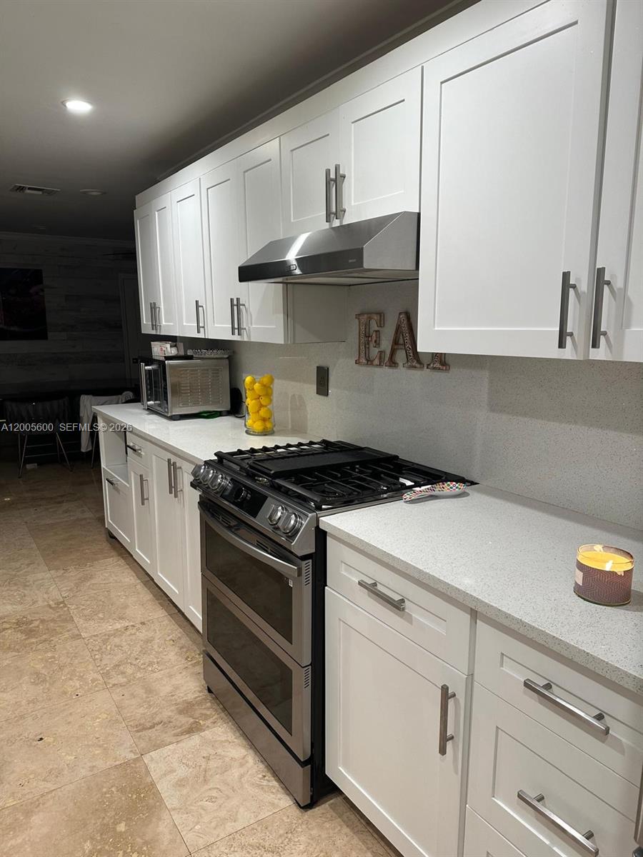 13412 SW 68th Ter # 0 — Photo 4