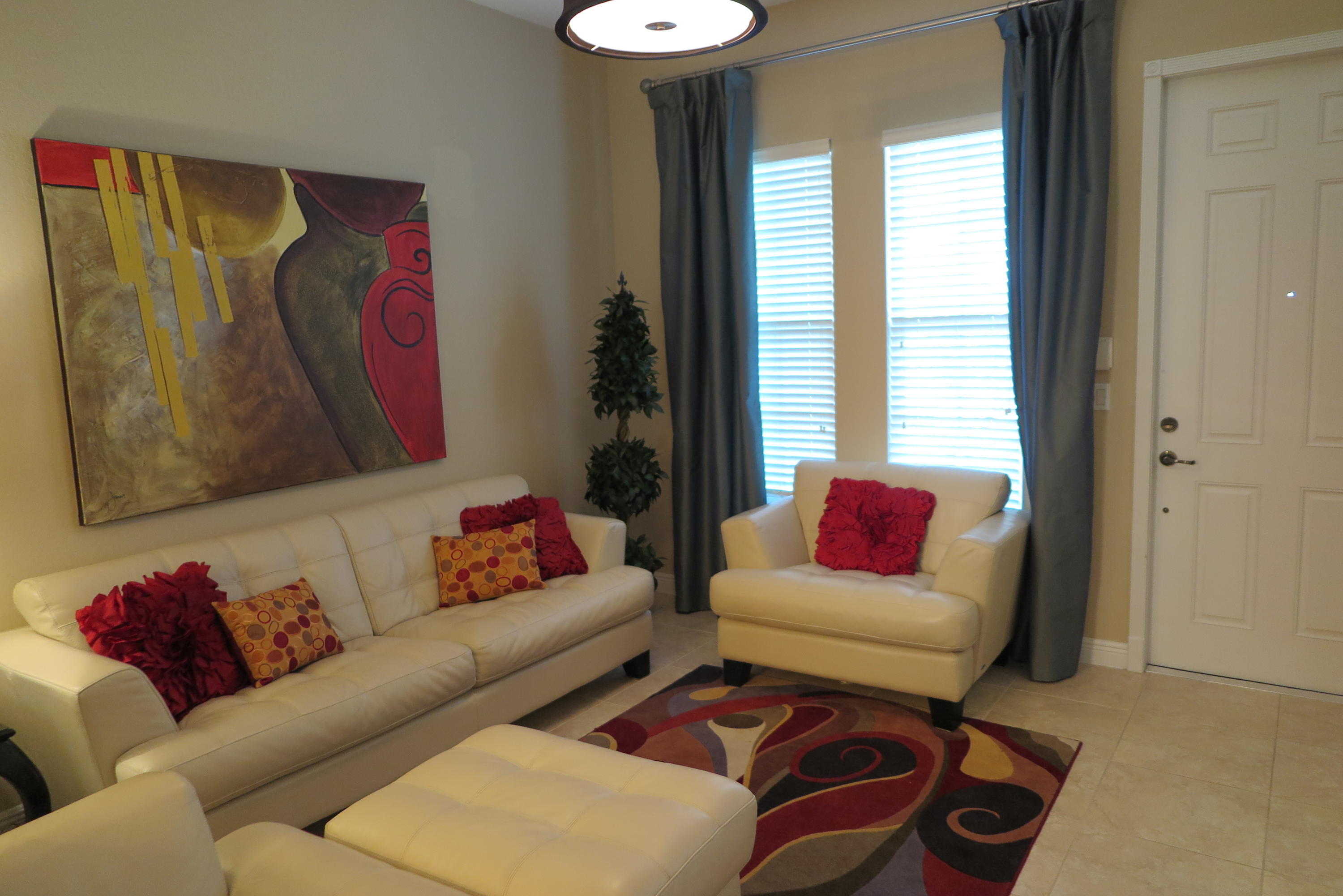 819 NW 82nd Place # 819 — Photo 3