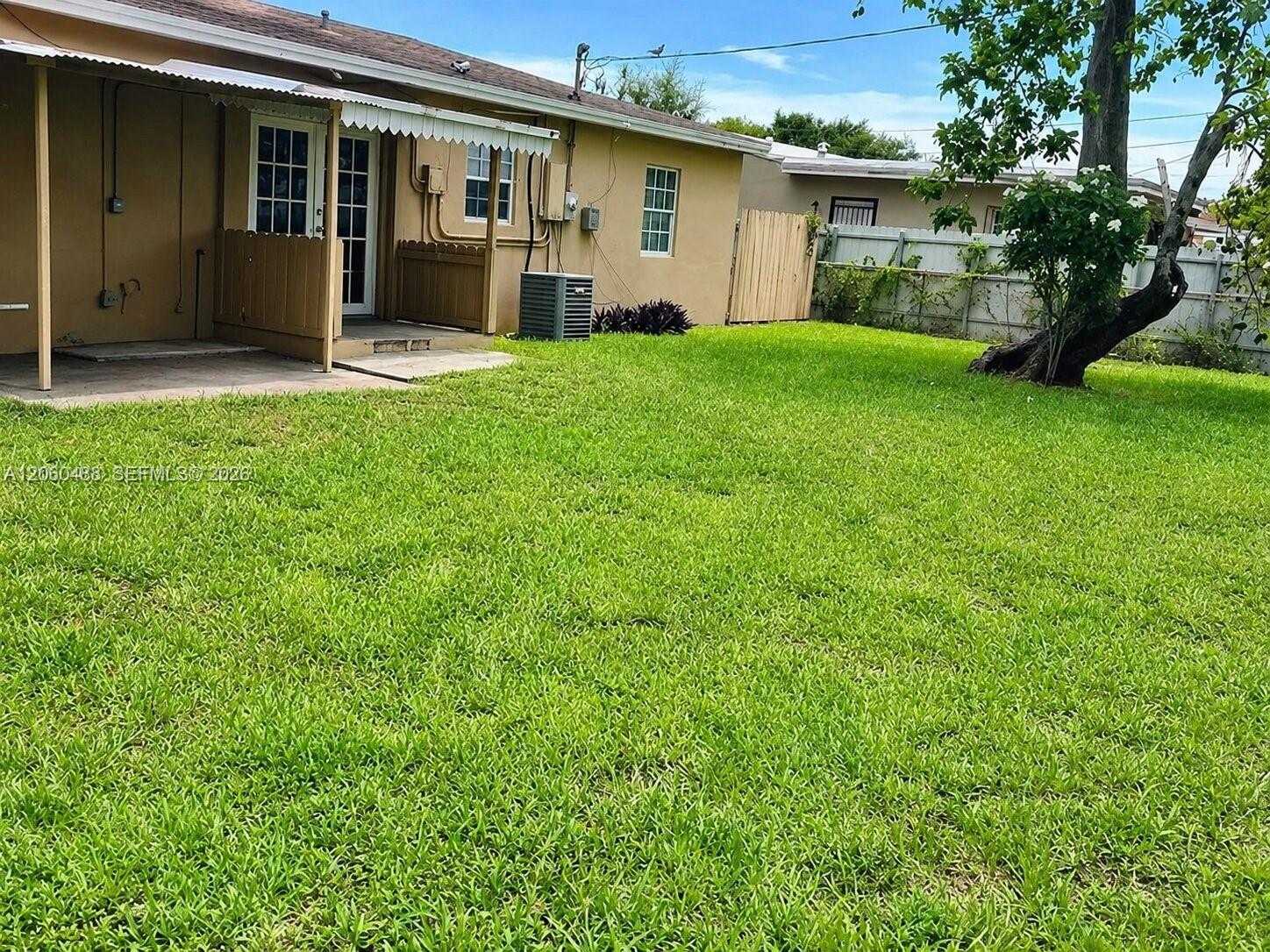 8924 NW 35th Ct # 8924, Miami FL 33147
