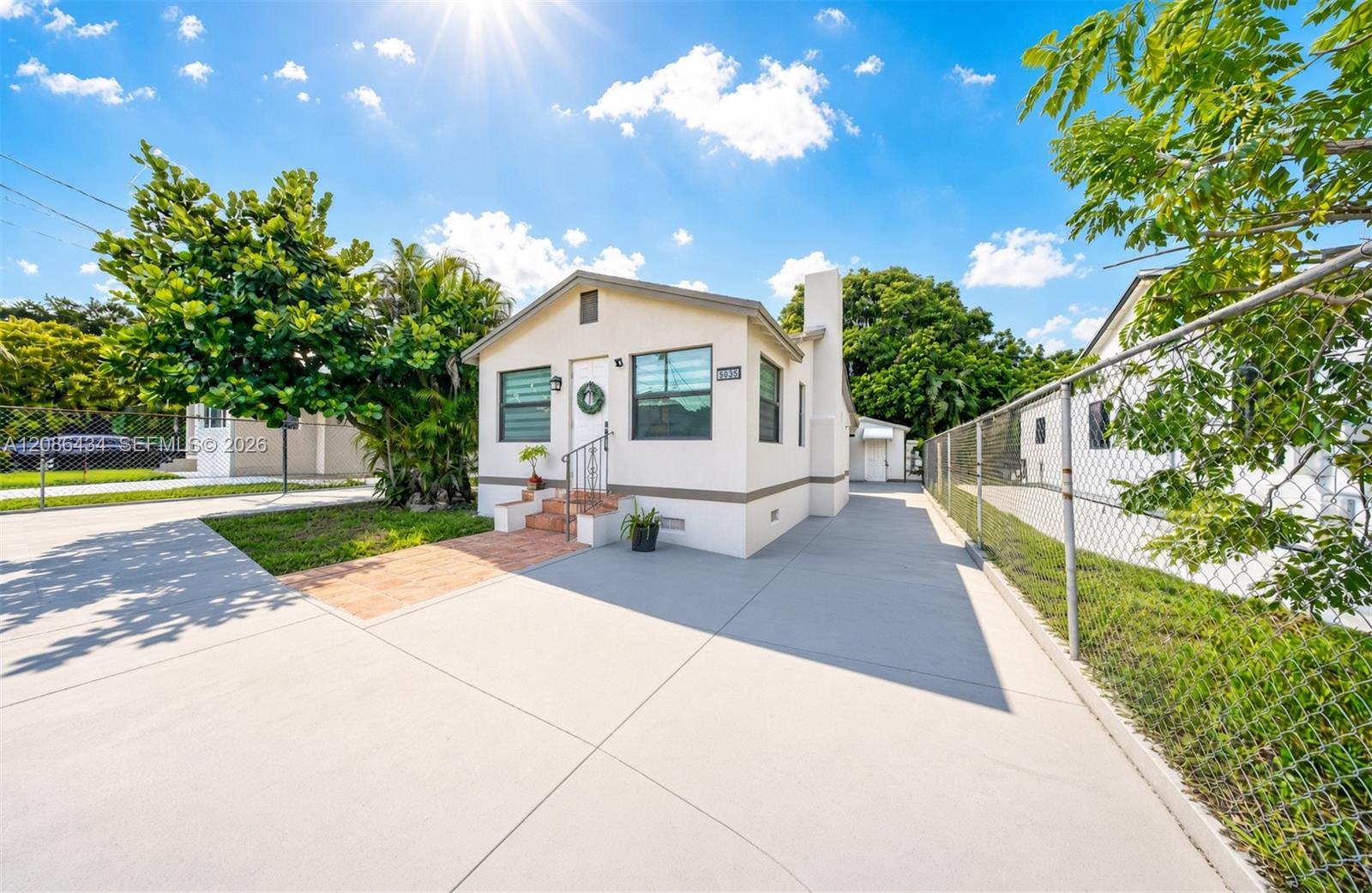 3036 NW 13th Ave — Photo 3