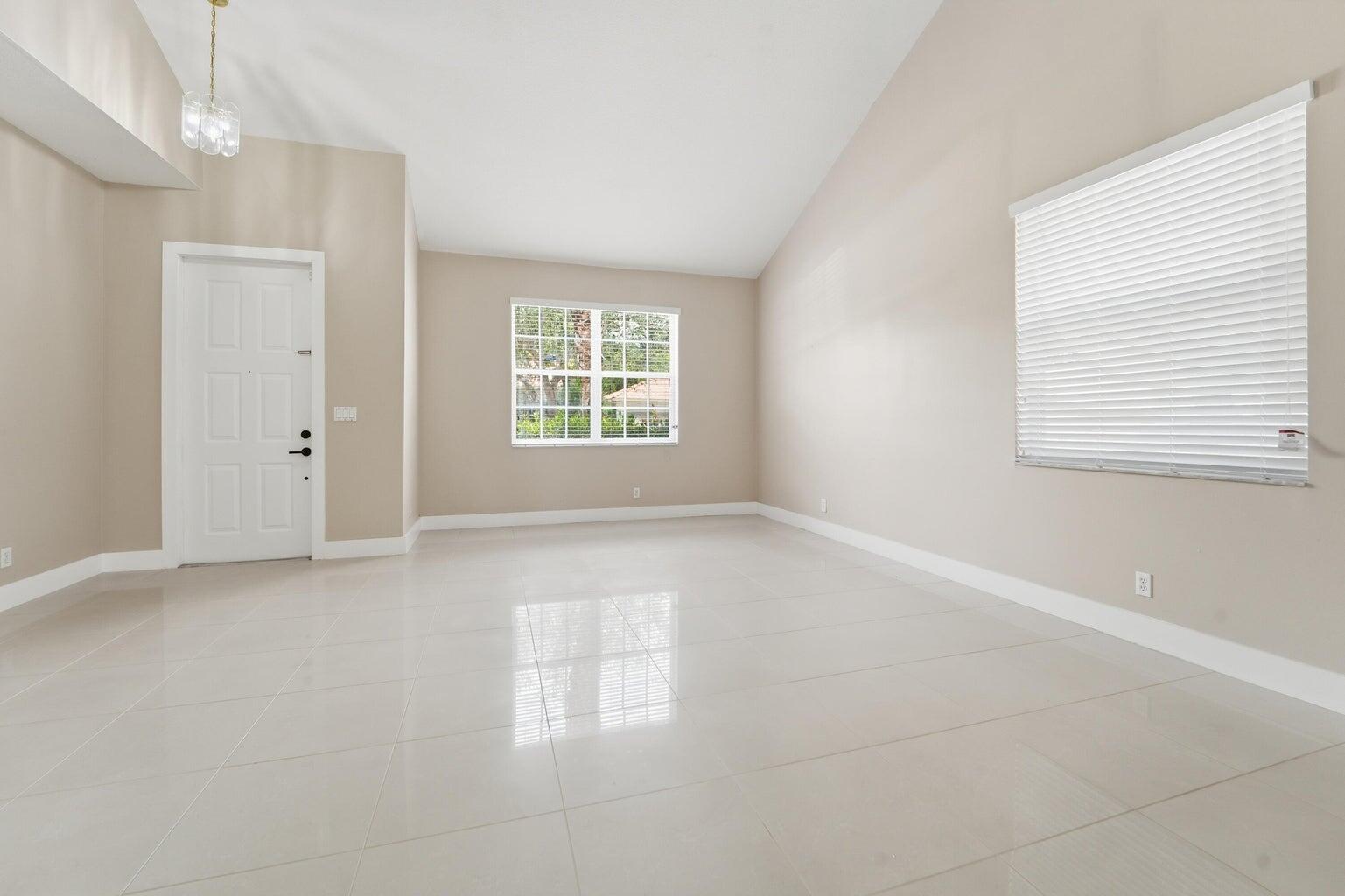 1780 PIERSIDE Circle — Photo 4