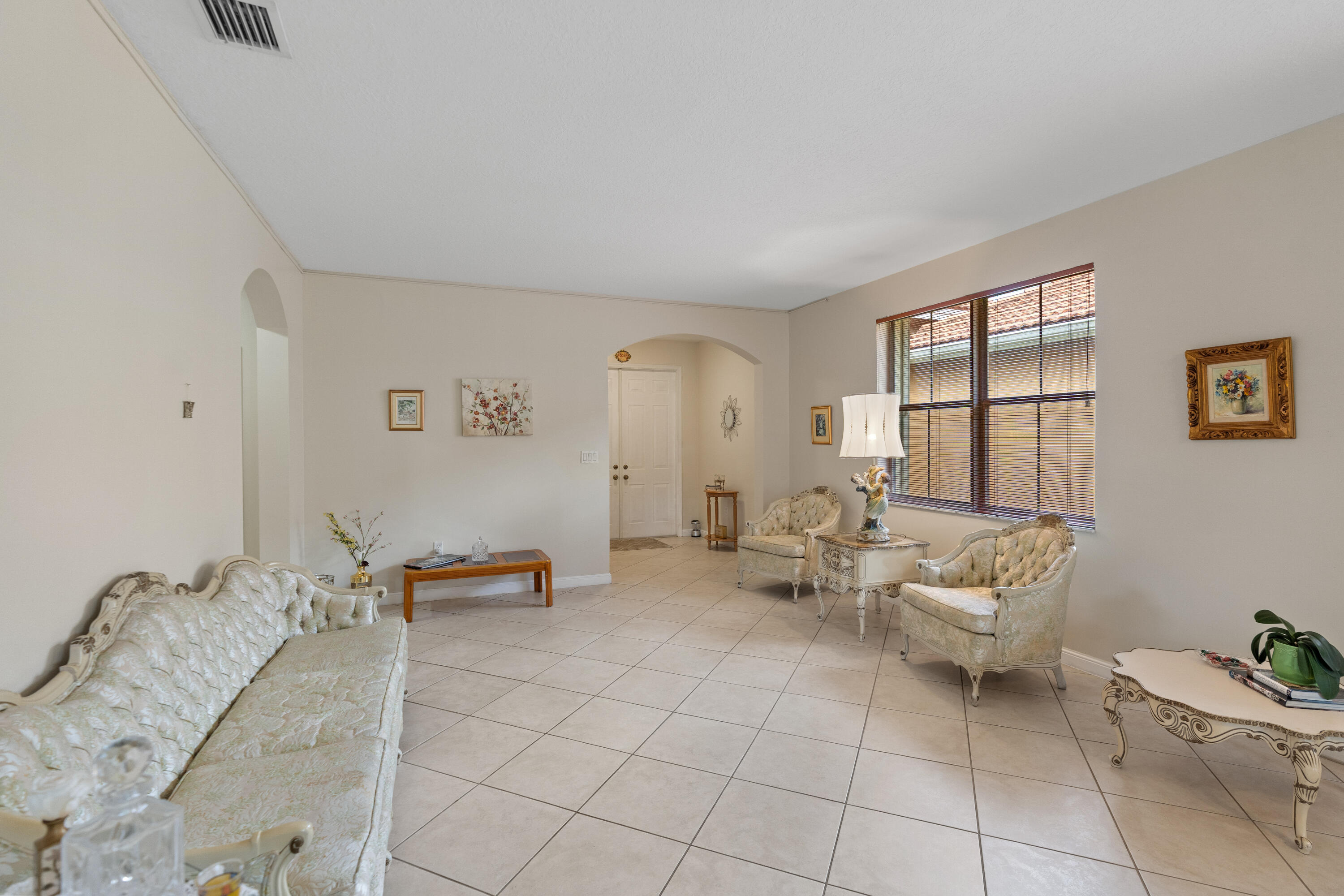 2311 SW 125th Avenue — Photo 3