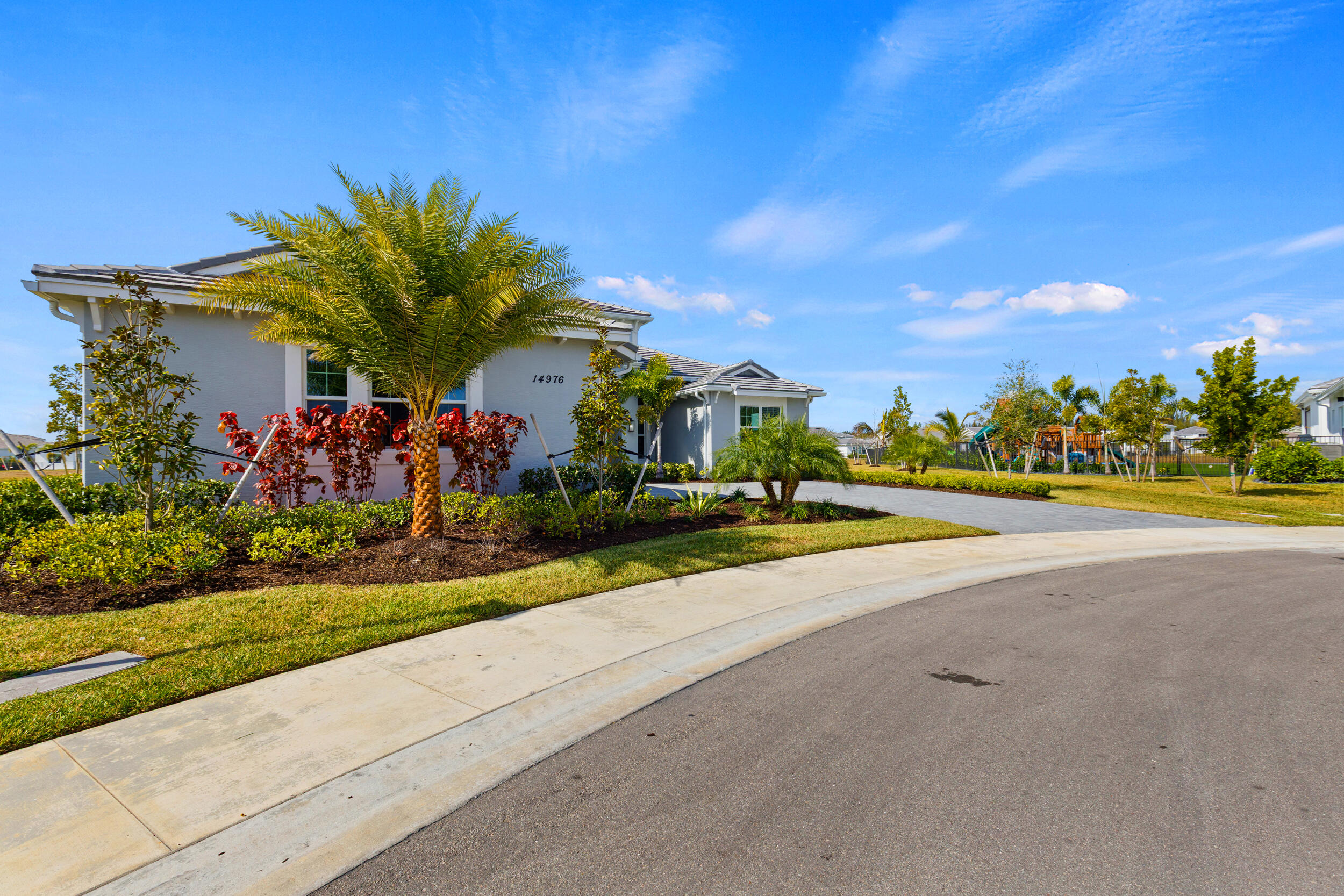 14976 Woodlot Court — Photo 4