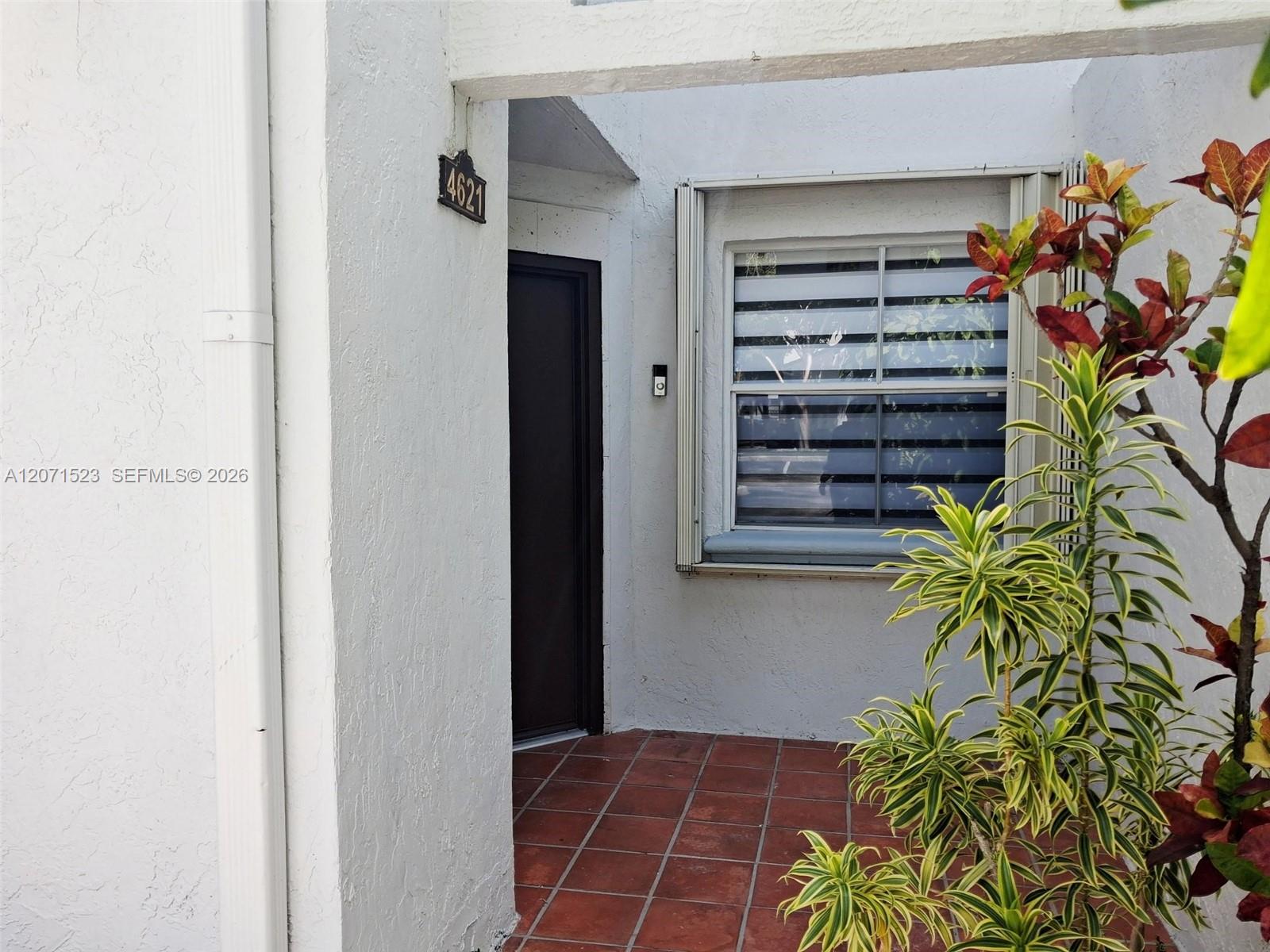 4621 NW 97 CT # 4621 View 3