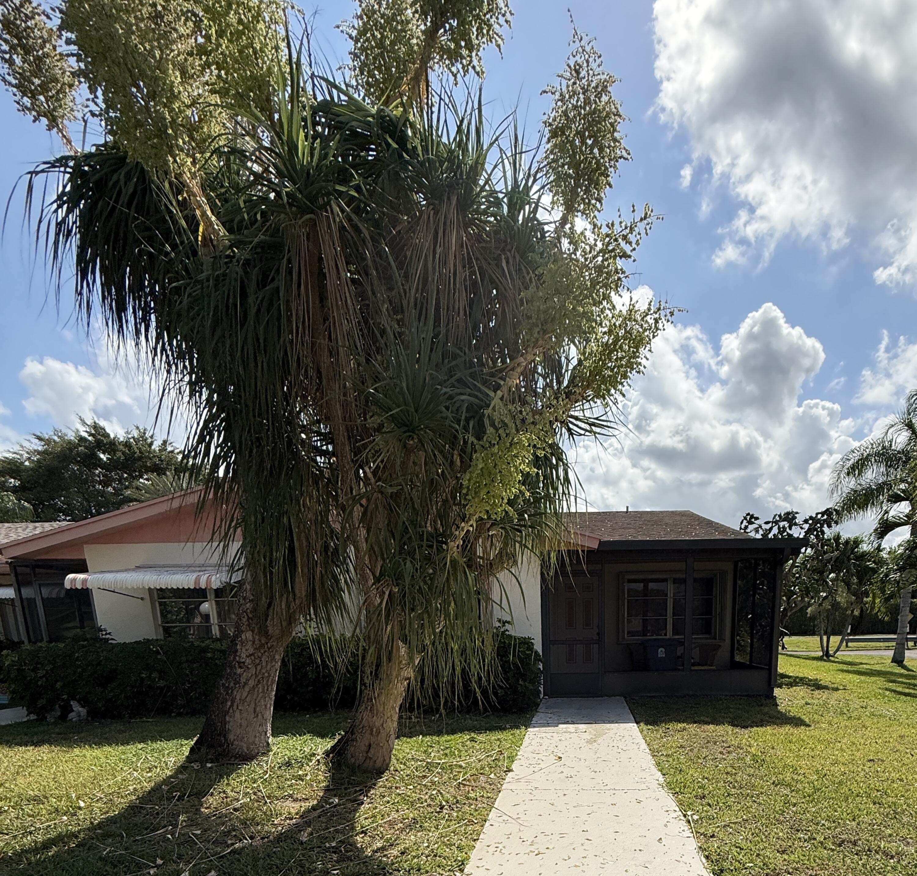 14464 Campanelli Drive, Delray Beach FL 33484