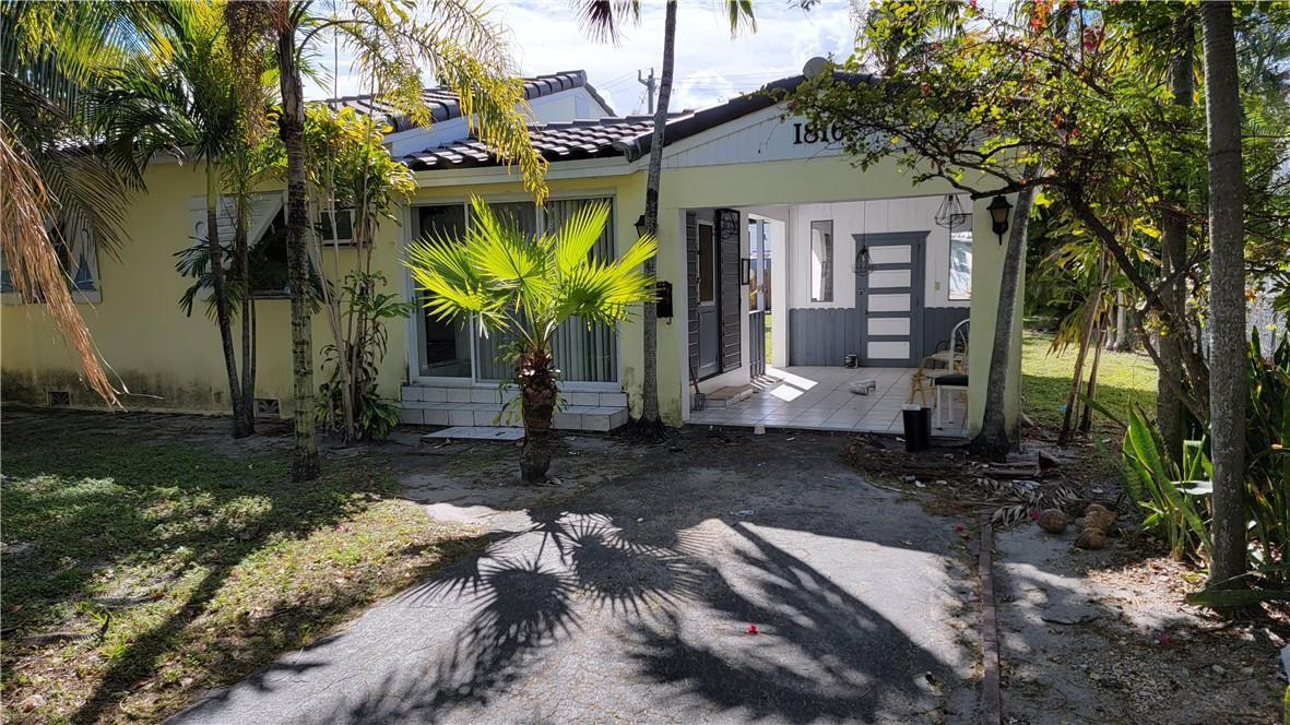 1816 Roosevelt Street, Hollywood FL 33020