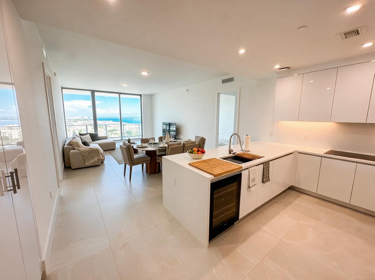 220 Lake Shore Drive # 2021 — Photo 3