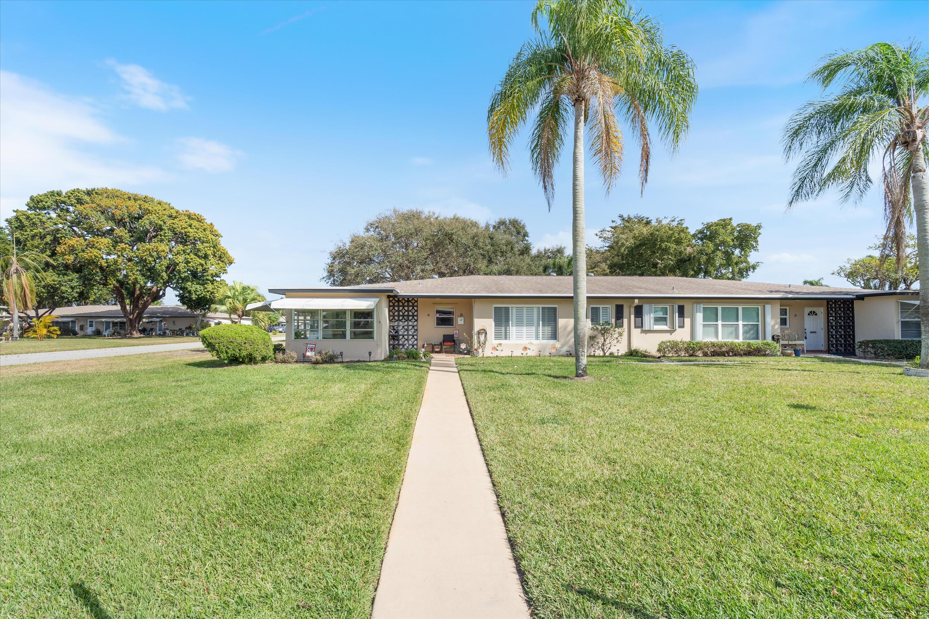 1022 Circle Drive # A — Photo 2