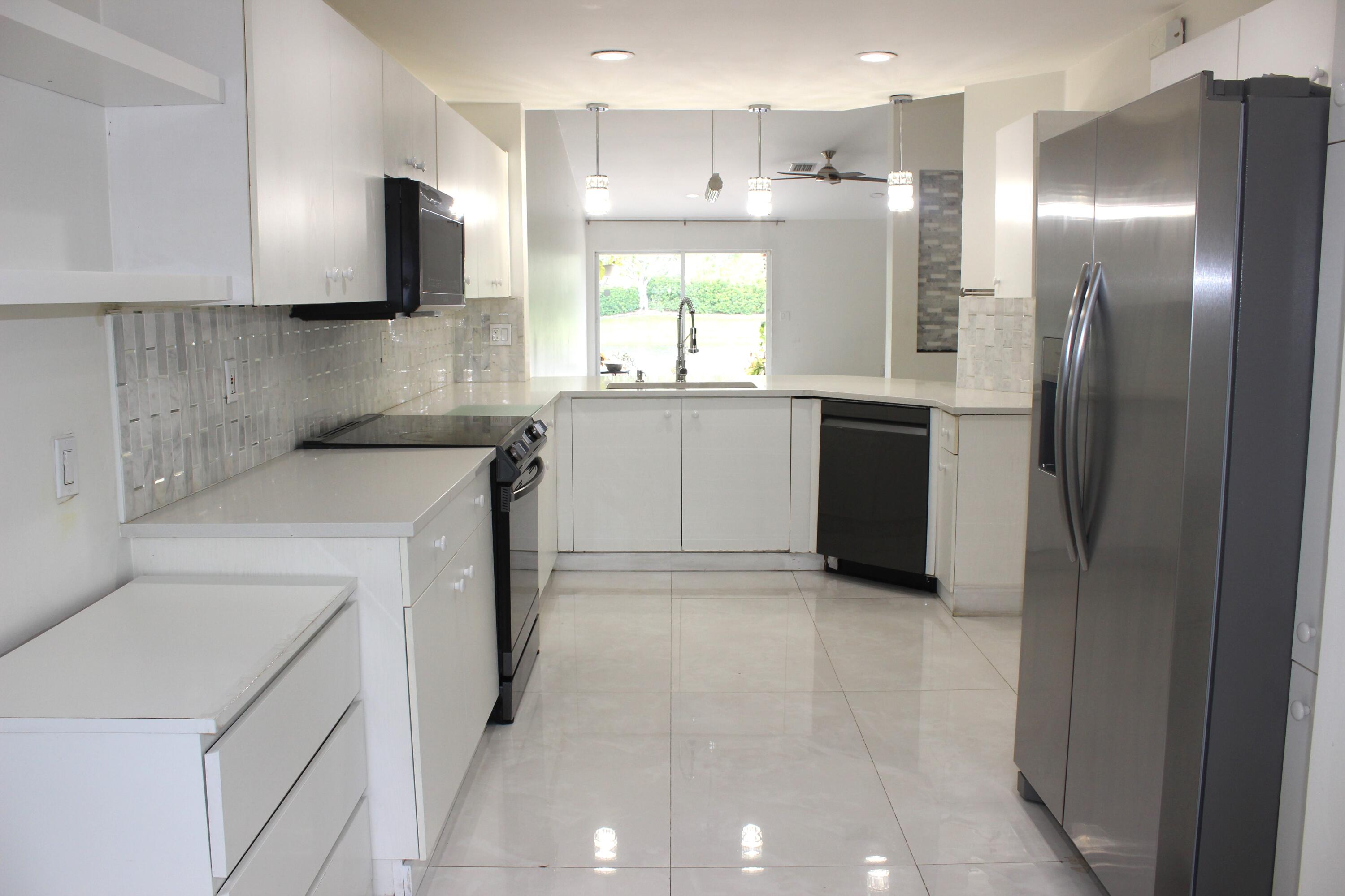 1590 ORION Lane, Weston FL 33327