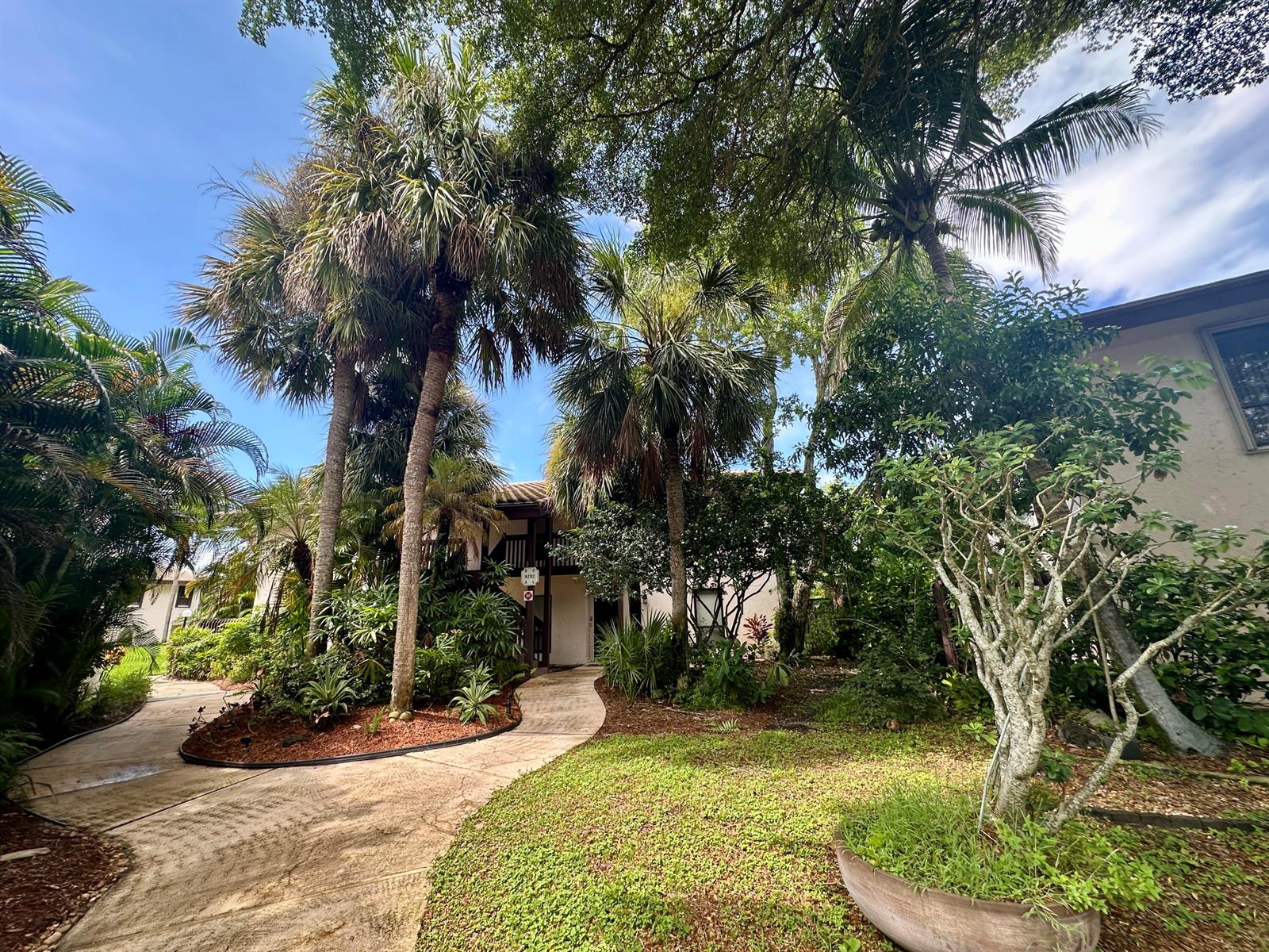 9292 Sable Ridge Cir D