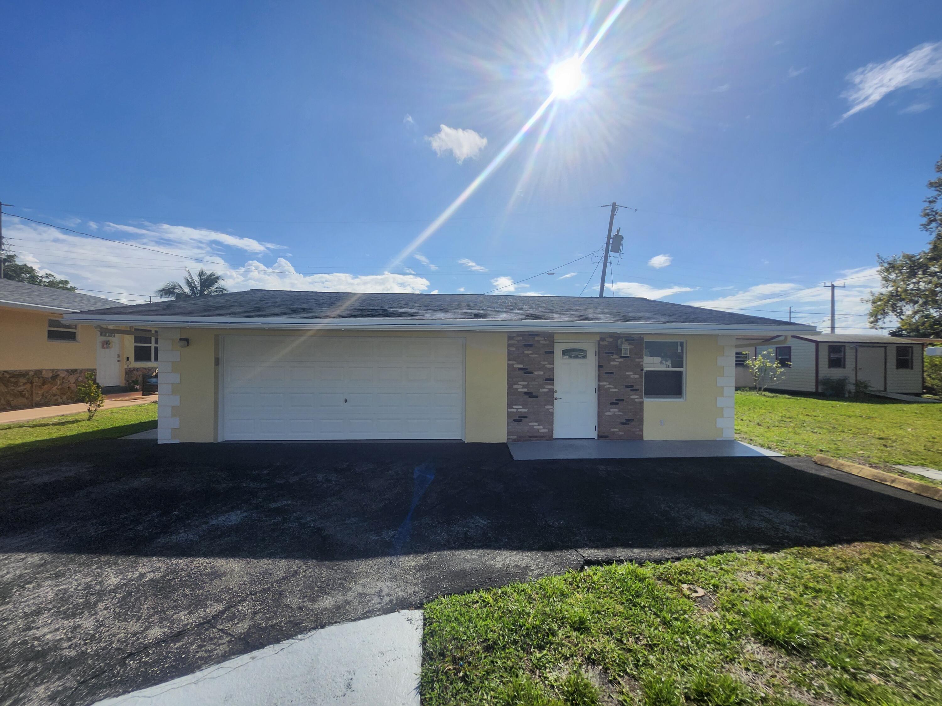 511 N 60th Way # East Apartment, Hollywood FL 33024