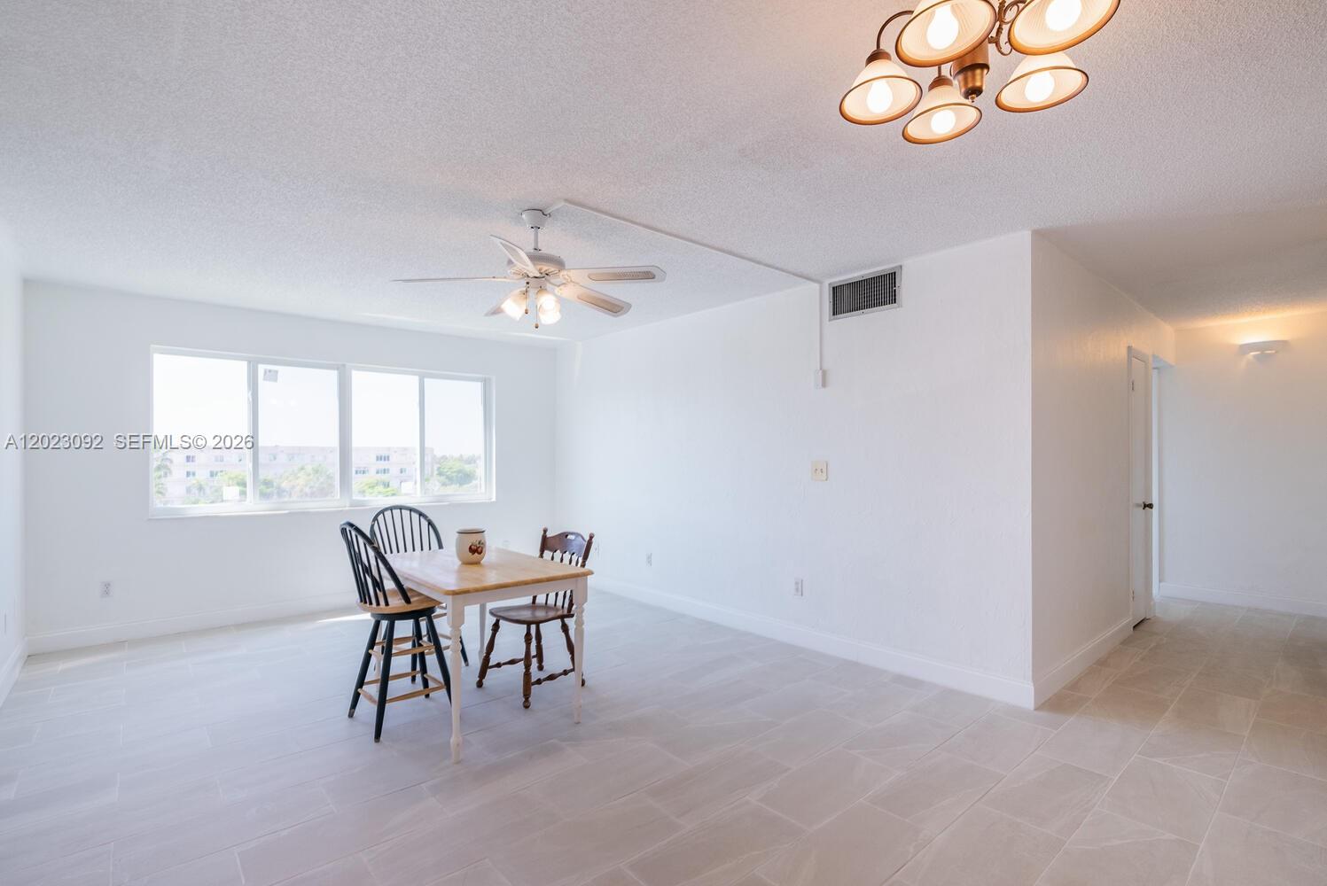 14840 Naranja Lakes Blvd — Photo 3