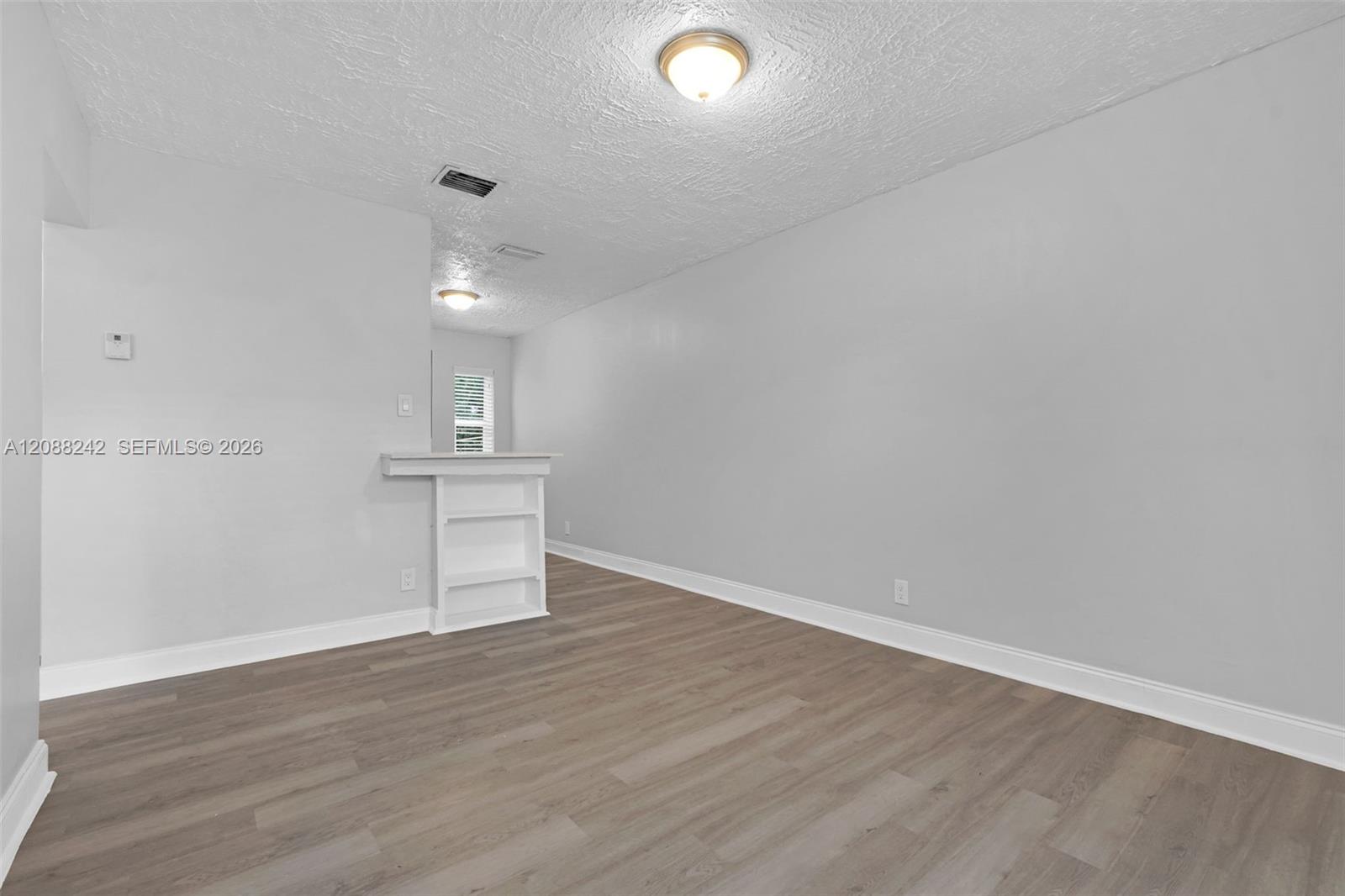 746 SW 4th St # 2 — Photo 5