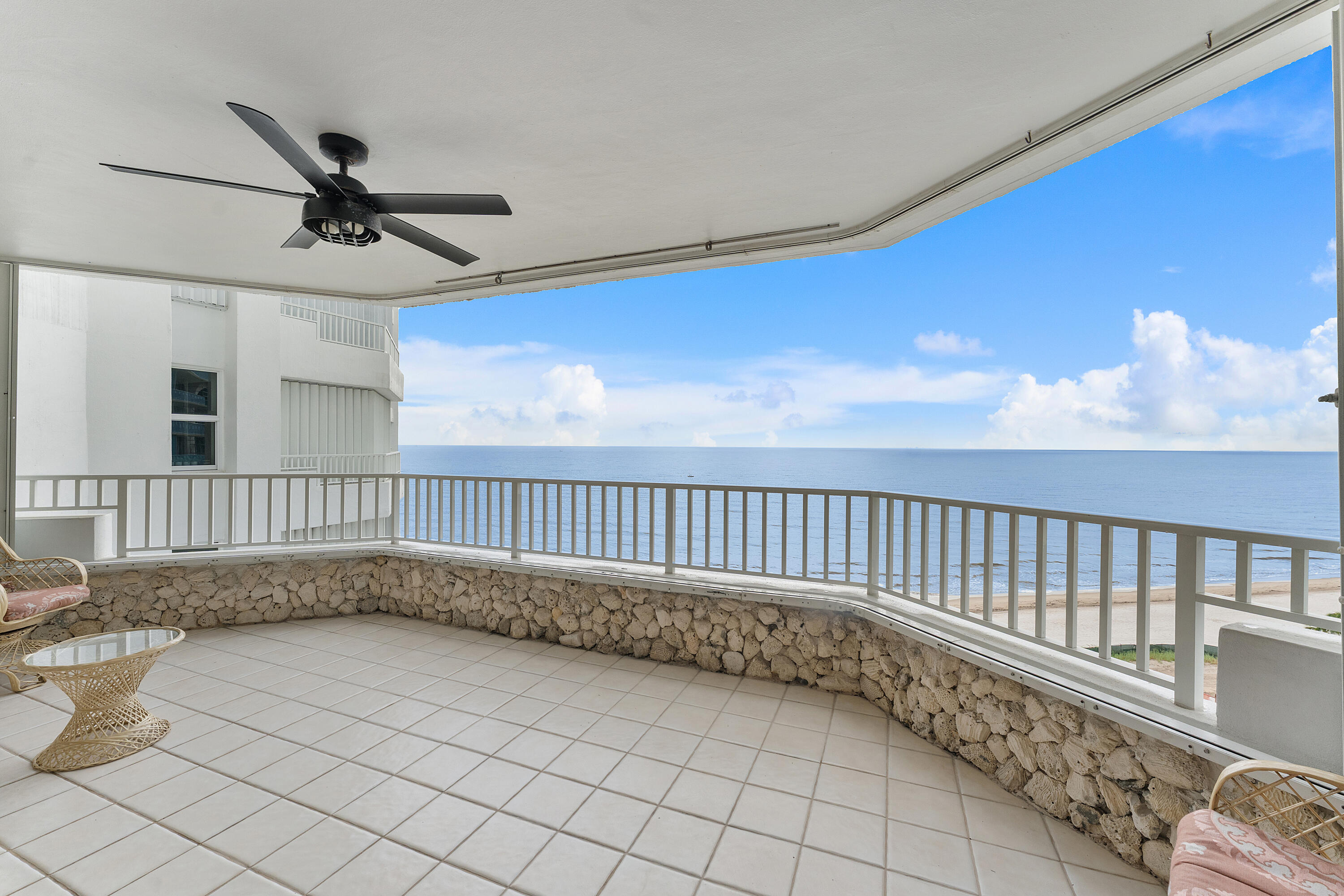 1340 S OCEAN Boulevard # 1106 — Photo 2