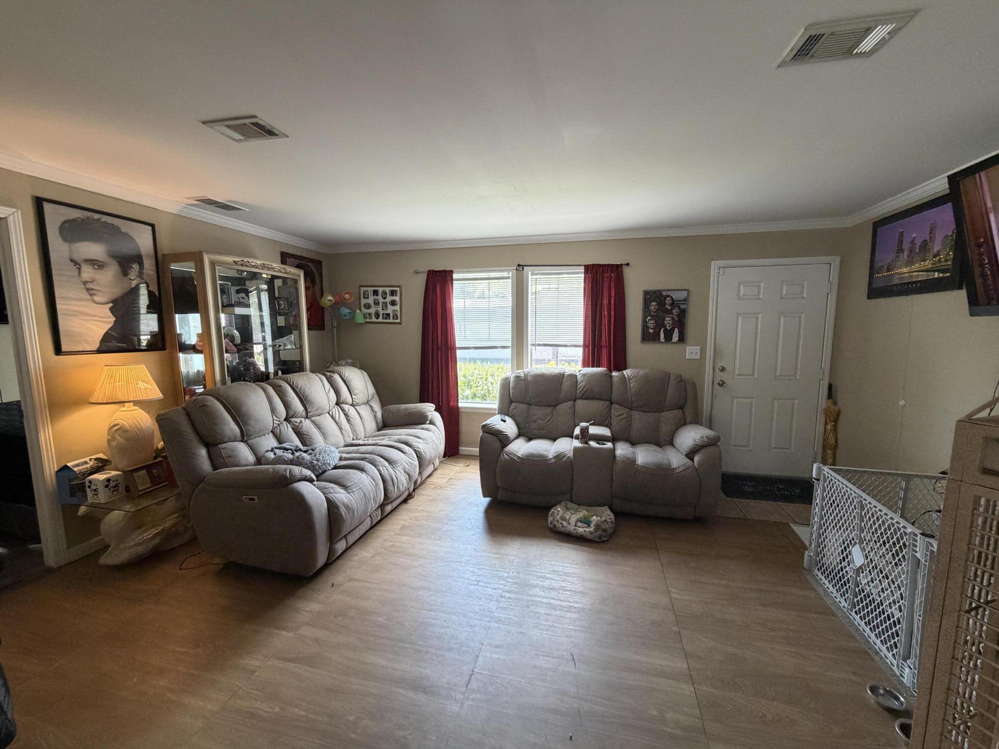 241 Lakeview Drive # 241 — Photo 4
