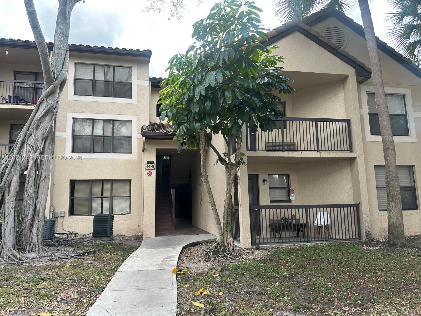 4481 W Mcnab Rd # 37, Pompano Beach FL 33069