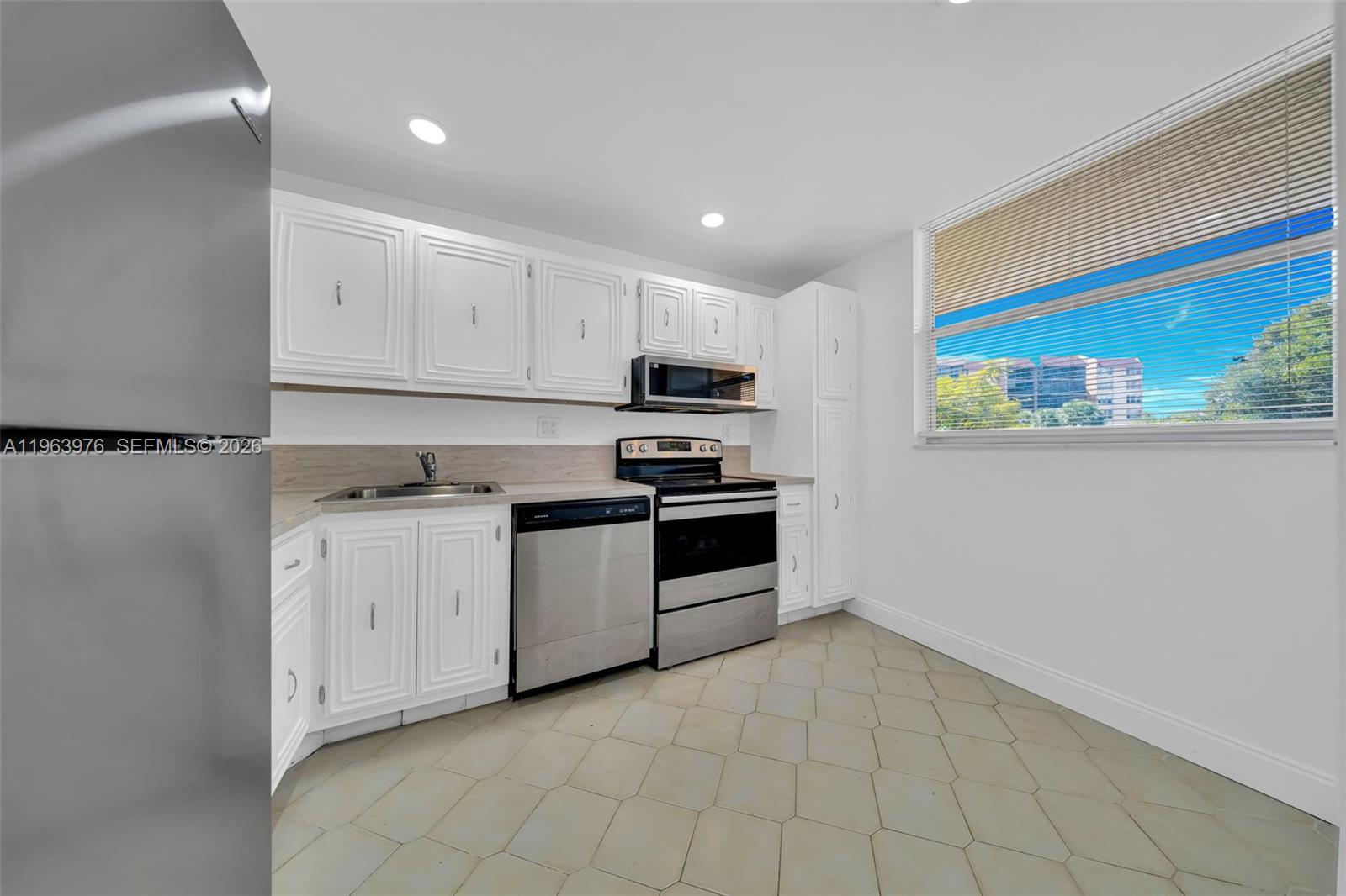 3801 Environ Blvd # 217 — Photo 4