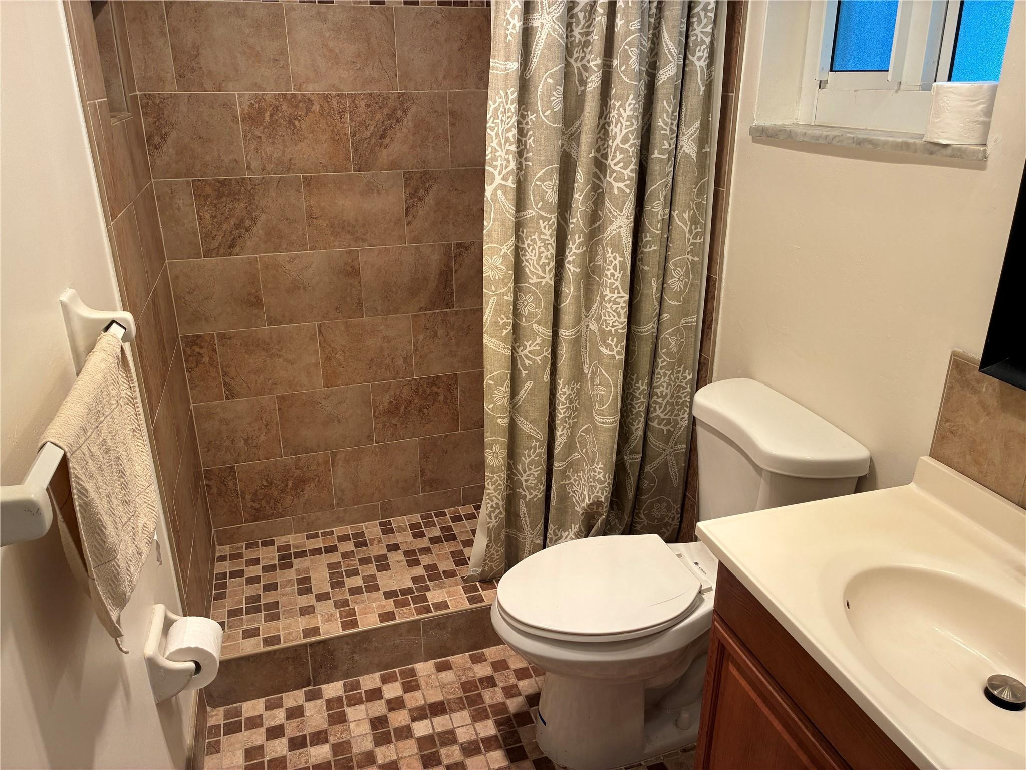 3021 E Golf Boulevard — Photo 4