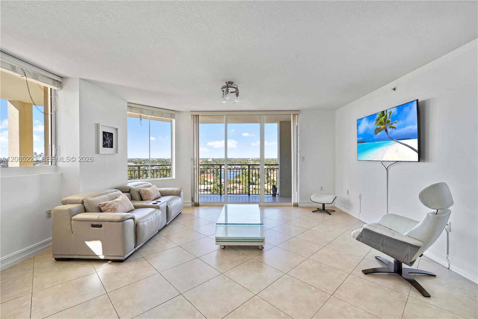 2001 N Ocean Blvd # 1002 S, Fort Lauderdale FL 33305