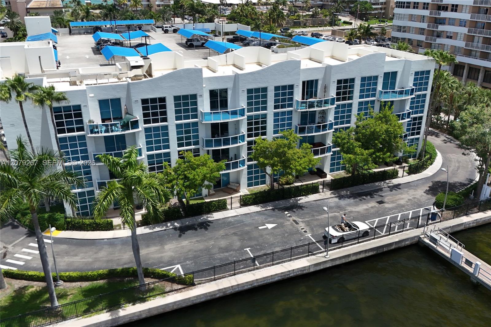 1945 S Ocean Dr # M6 — Photo 2