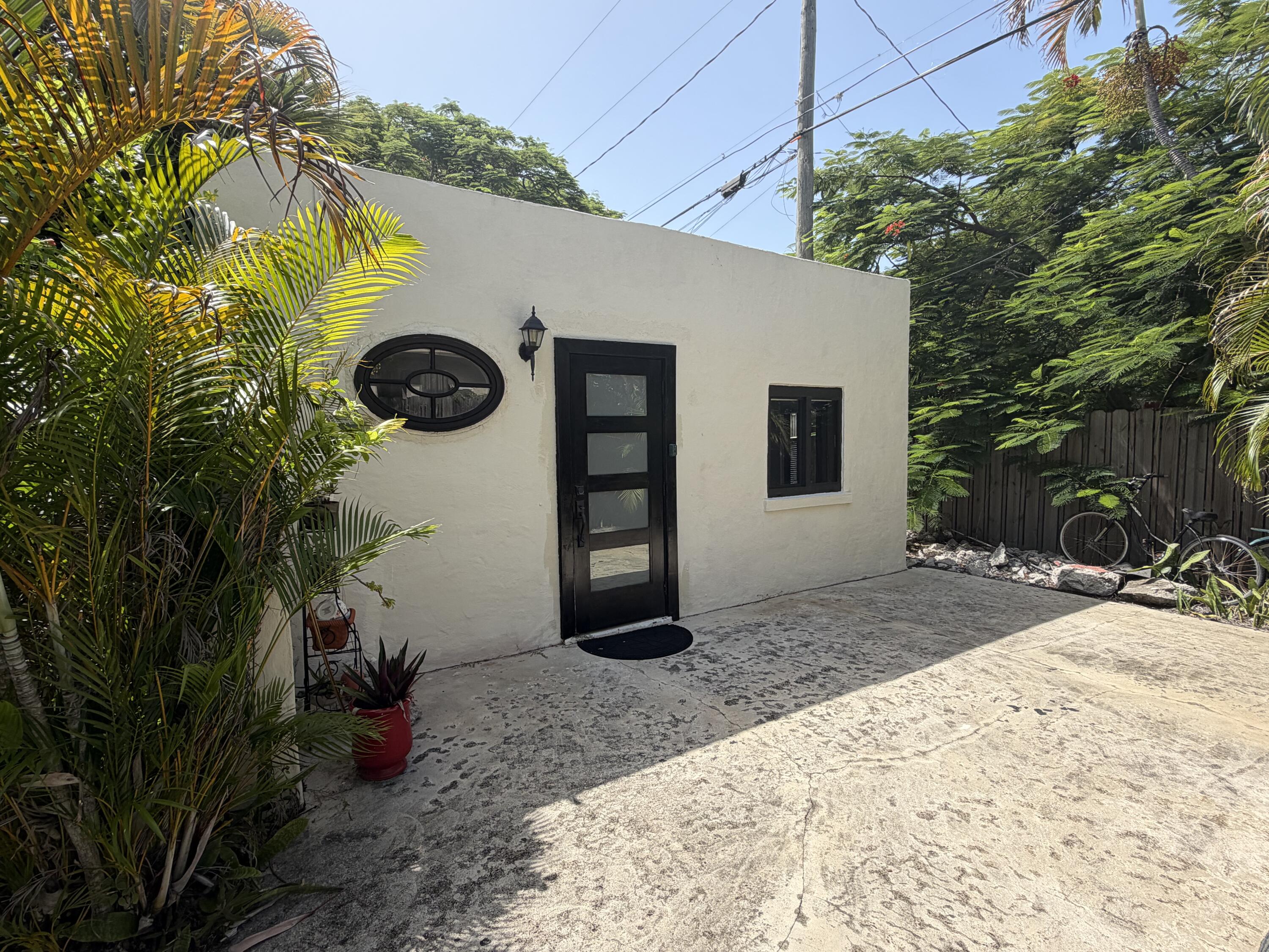 927 Paseo Andorra, West Palm Beach FL 33405