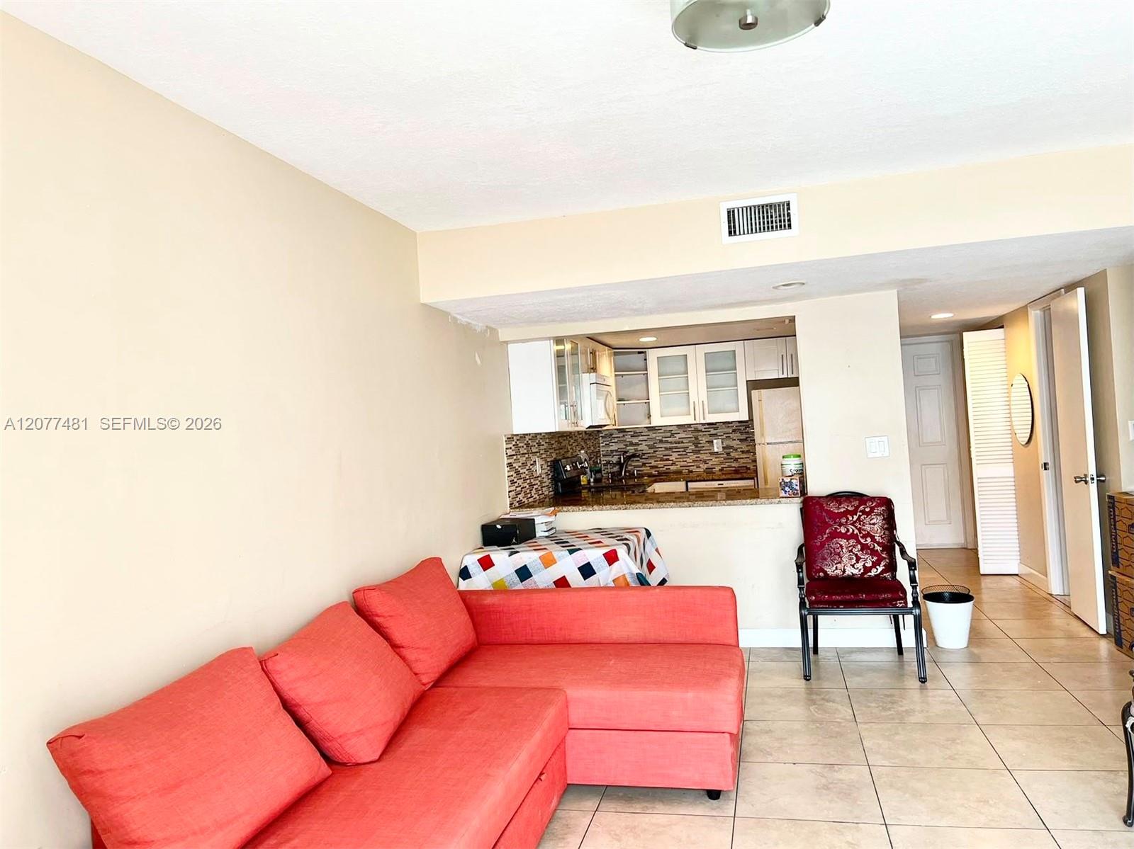 800 SW 104th Ct # 201 — Photo 3