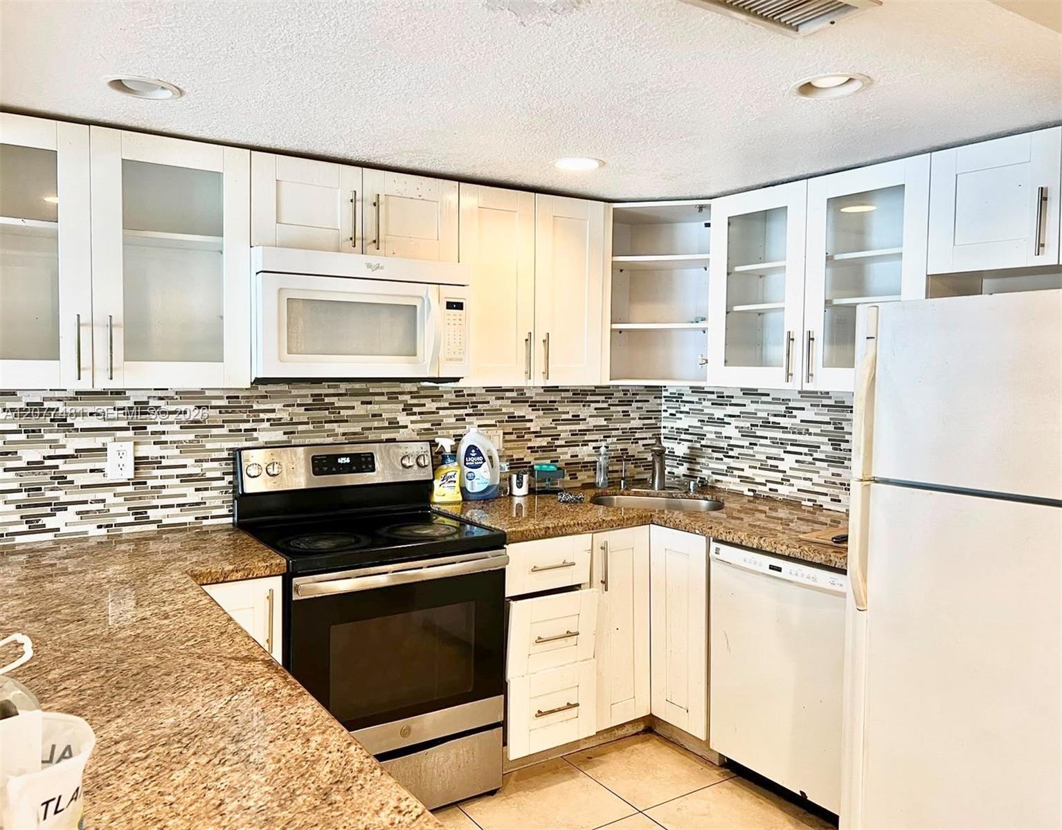 800 SW 104th Ct # 201 — Photo 4