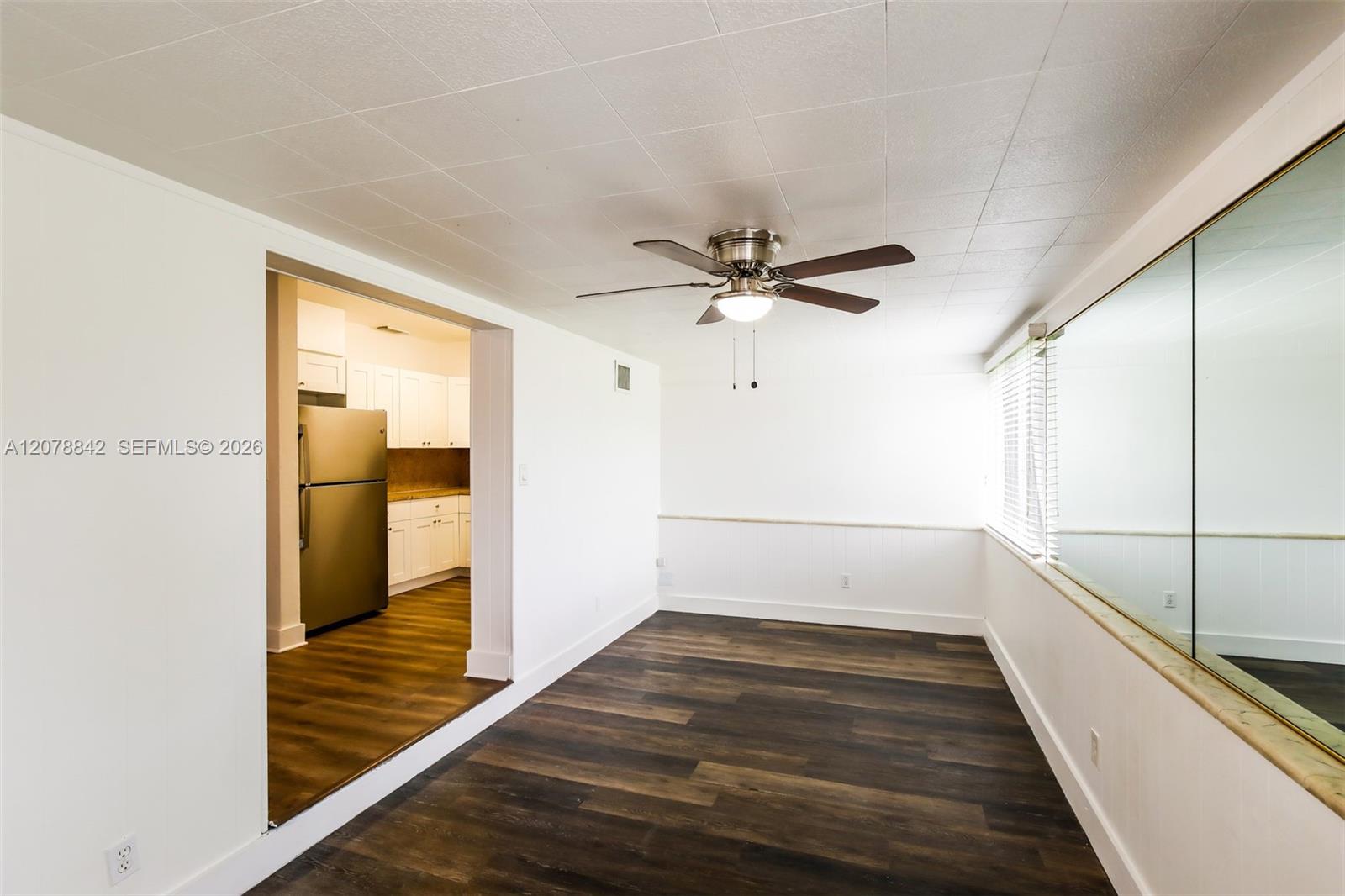 10020 SW 37th St — Photo 5