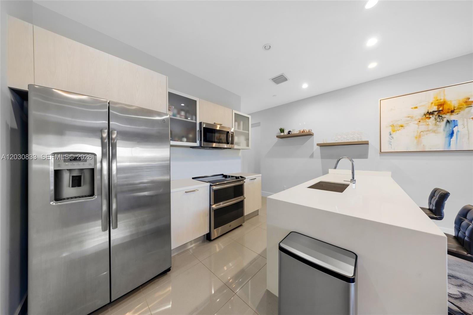 1025 NE 18th Ave # 104 — Photo 4