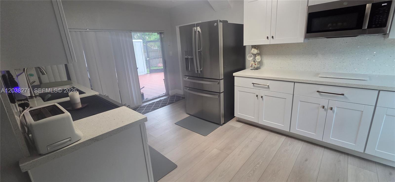 7907 NW 73rd Ave — Photo 5