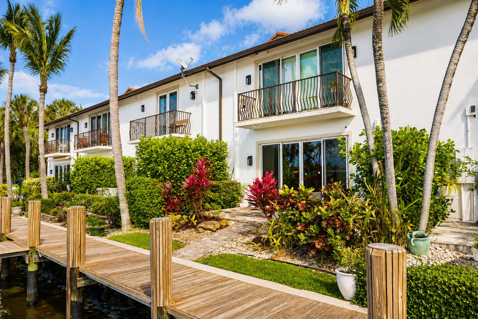 1365 SE 3rd Avenue, Pompano Beach FL 33060