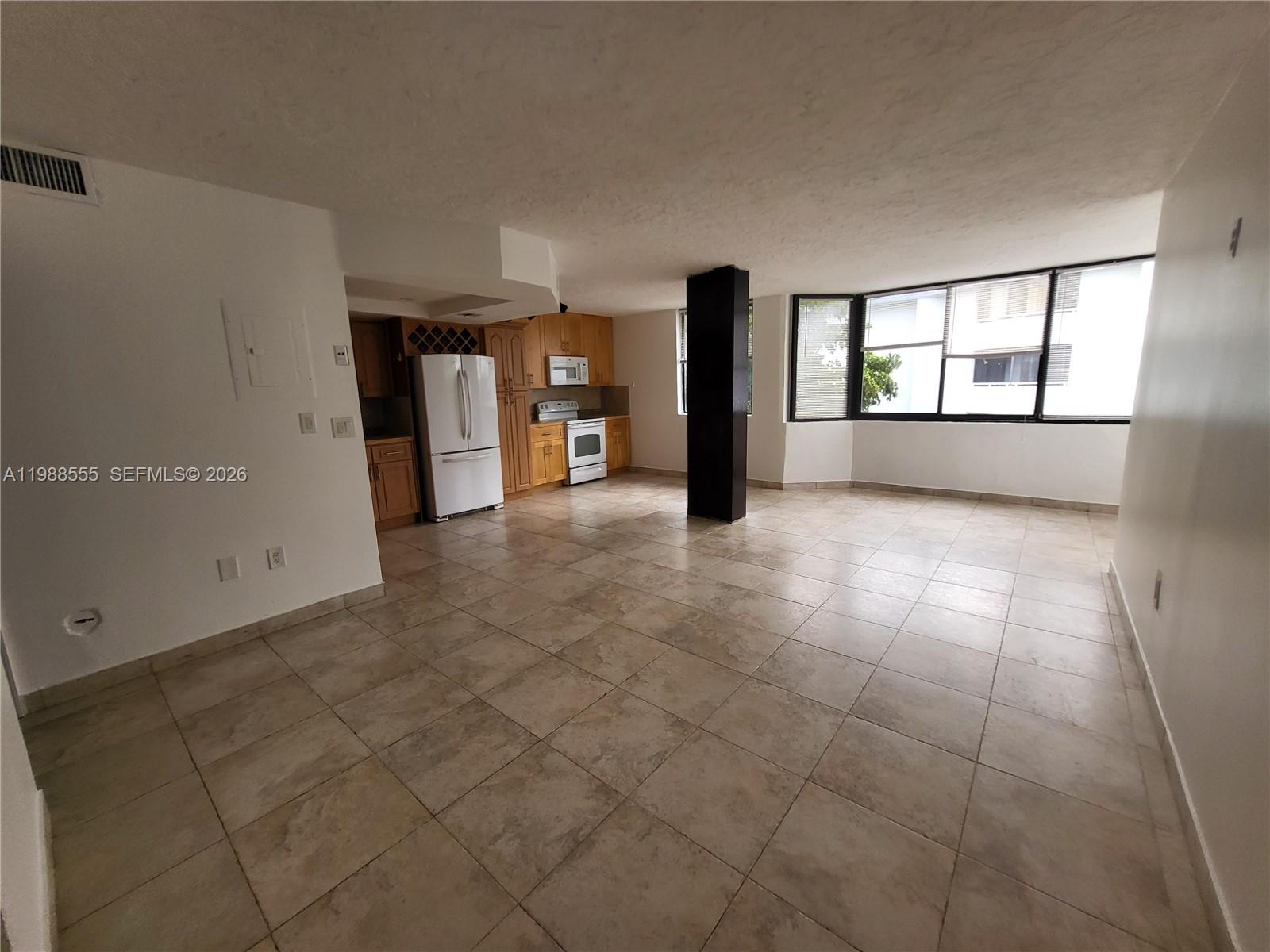 8215 SW 152nd Ave # 418 — Photo 5