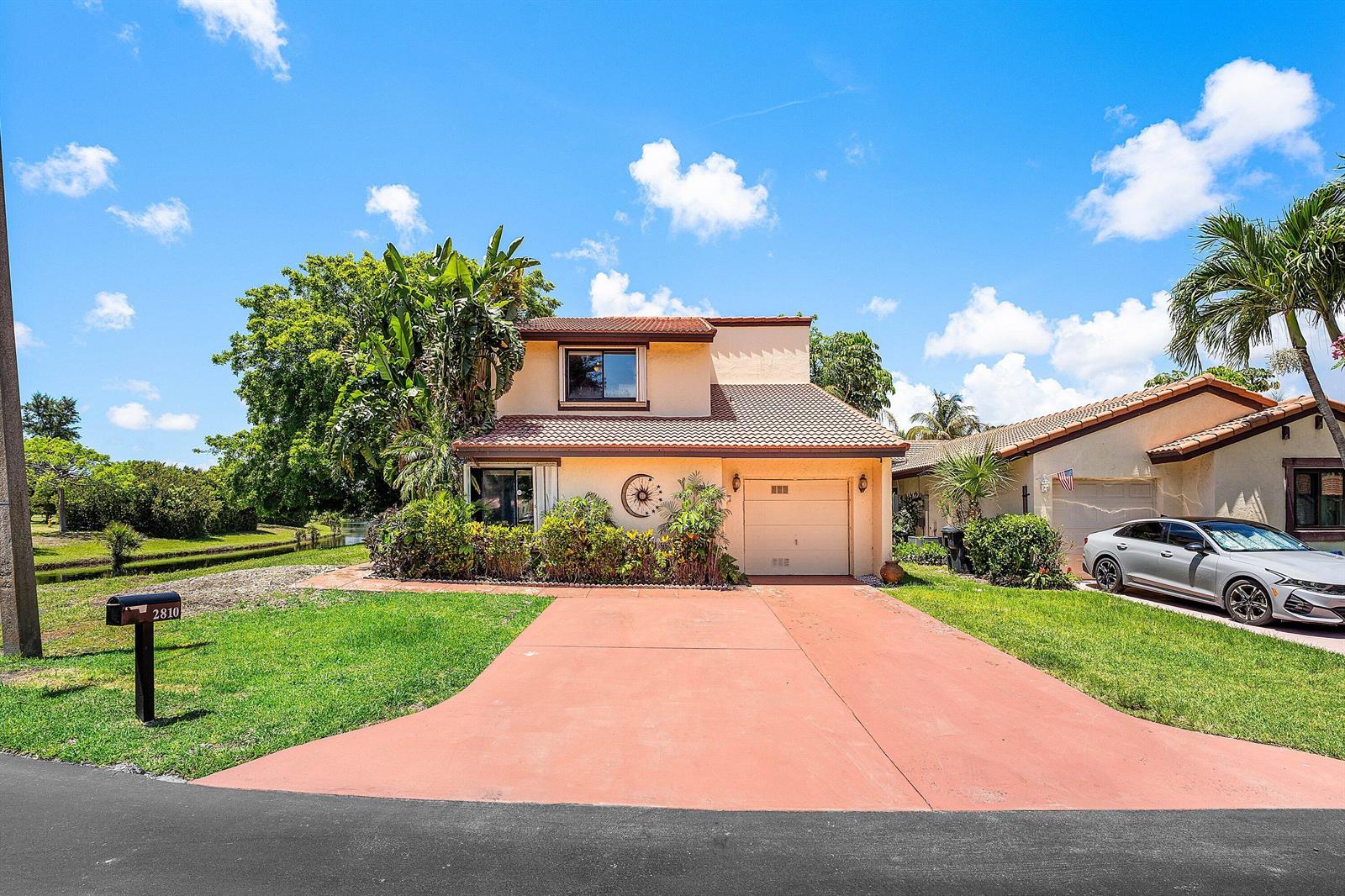 2810 Sand Pines Court, Lake Worth FL 33462