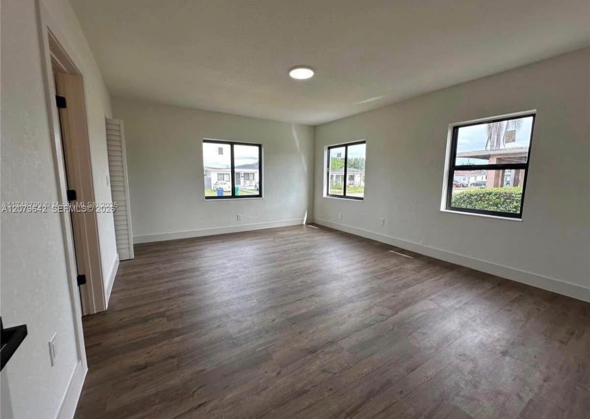 14430 Fillmore St — Photo 4