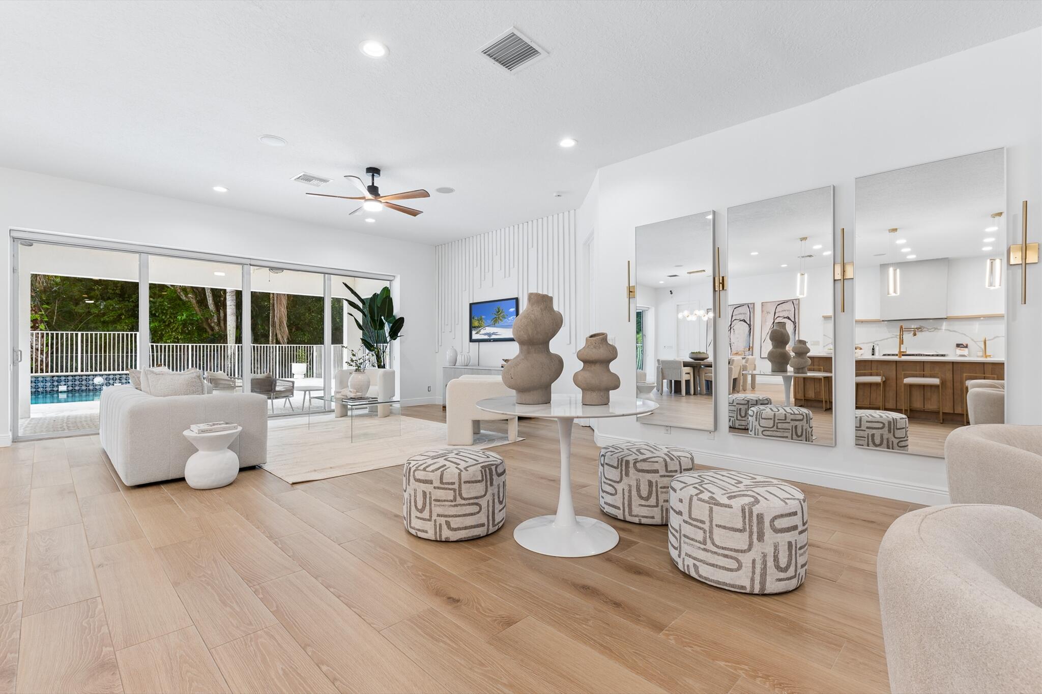 8717 ESTATE Drive — Photo 5
