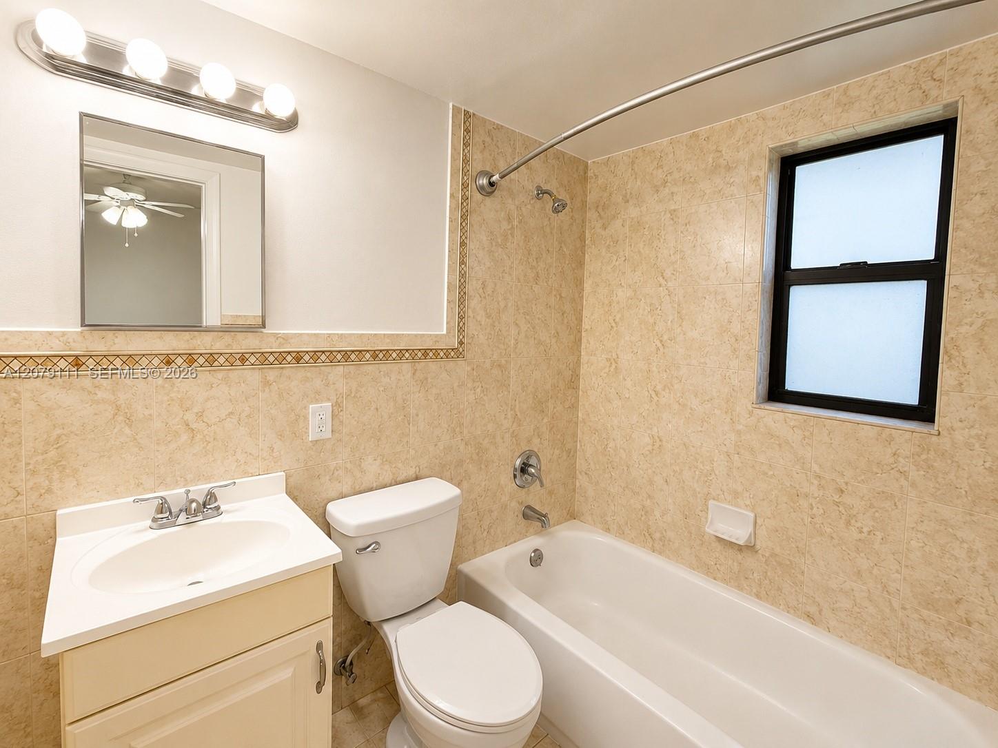 3031 SW 27th Ave # 2 — Photo 4