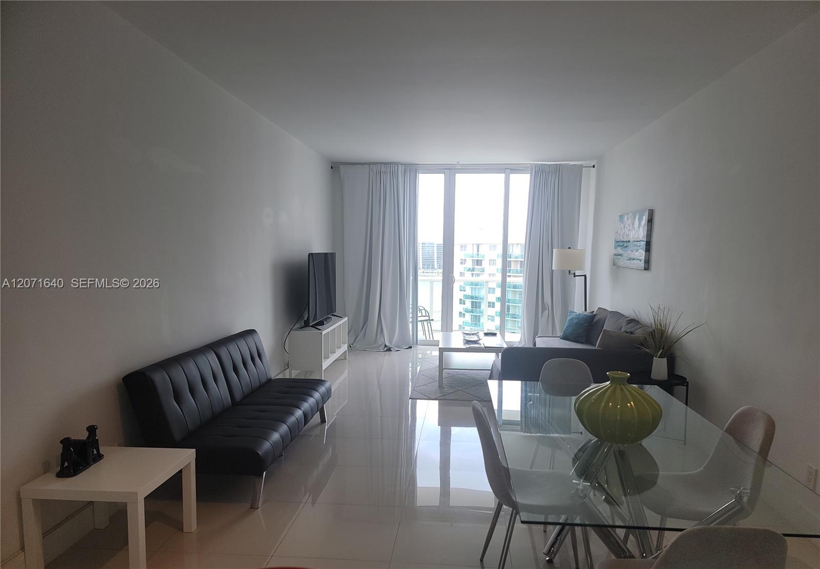 19380 Collins Ave View 1