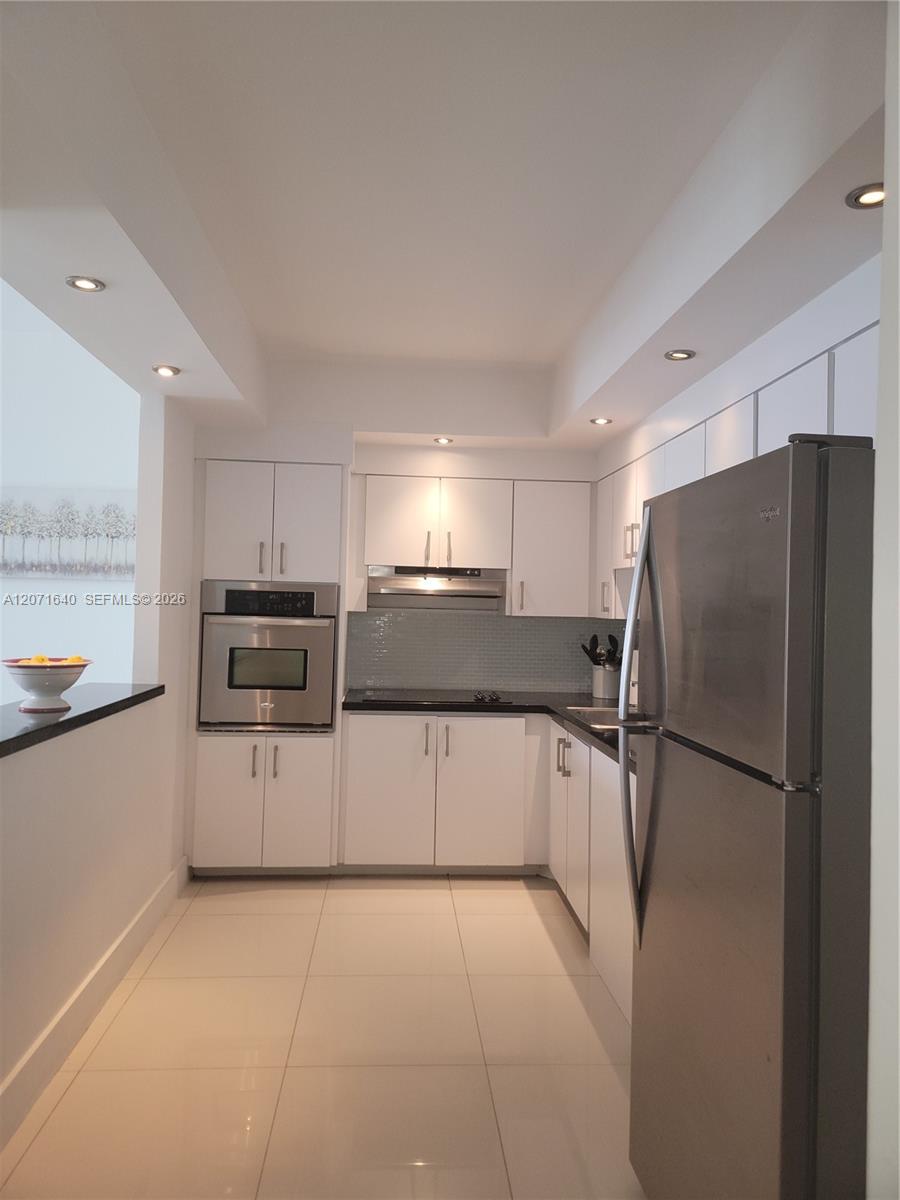 19380 Collins Ave View 3