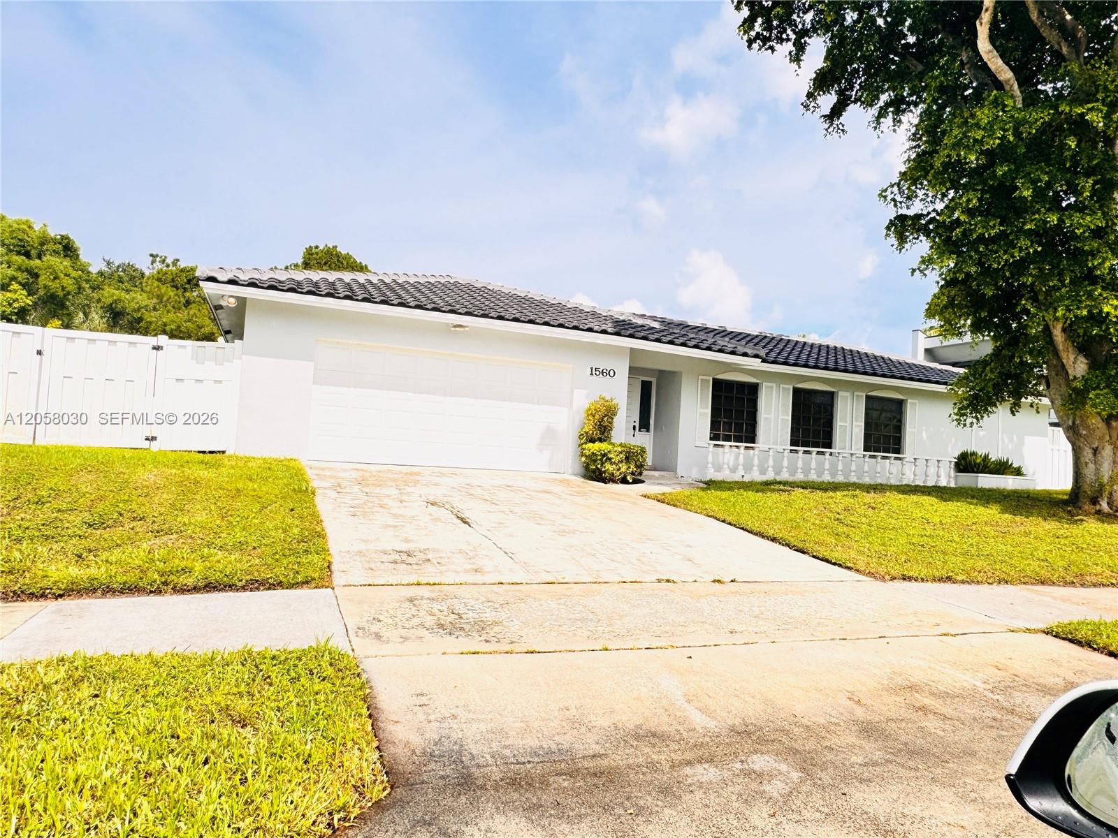 1560 NW 12th Way, Boca Raton FL 33486