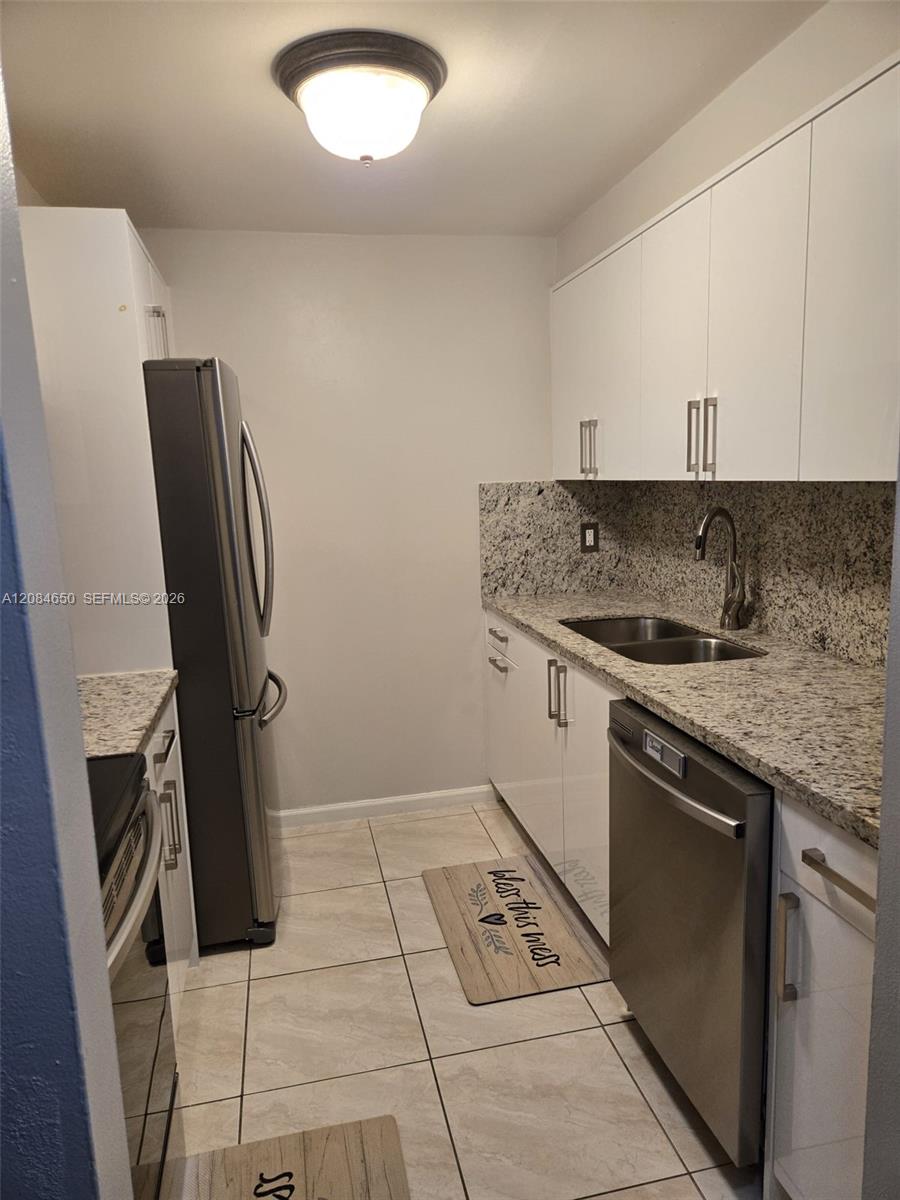 14321 N Kendall Dr # 210F — Photo 4