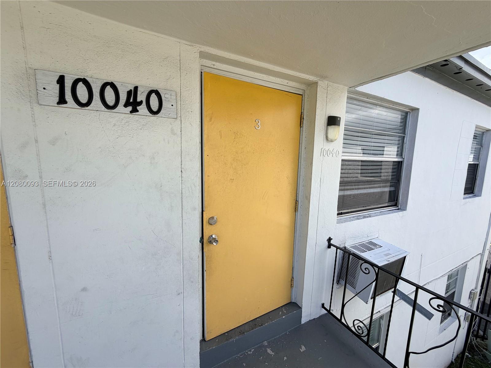 10040 NW 7 Ct # C — Photo 3