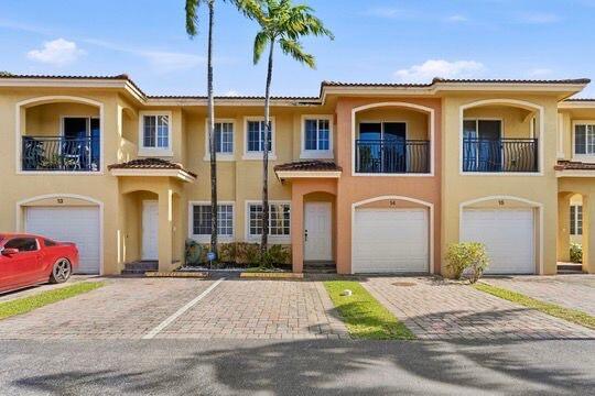 330 SW 2nd Avenue # 14, Hallandale Beach FL 33009