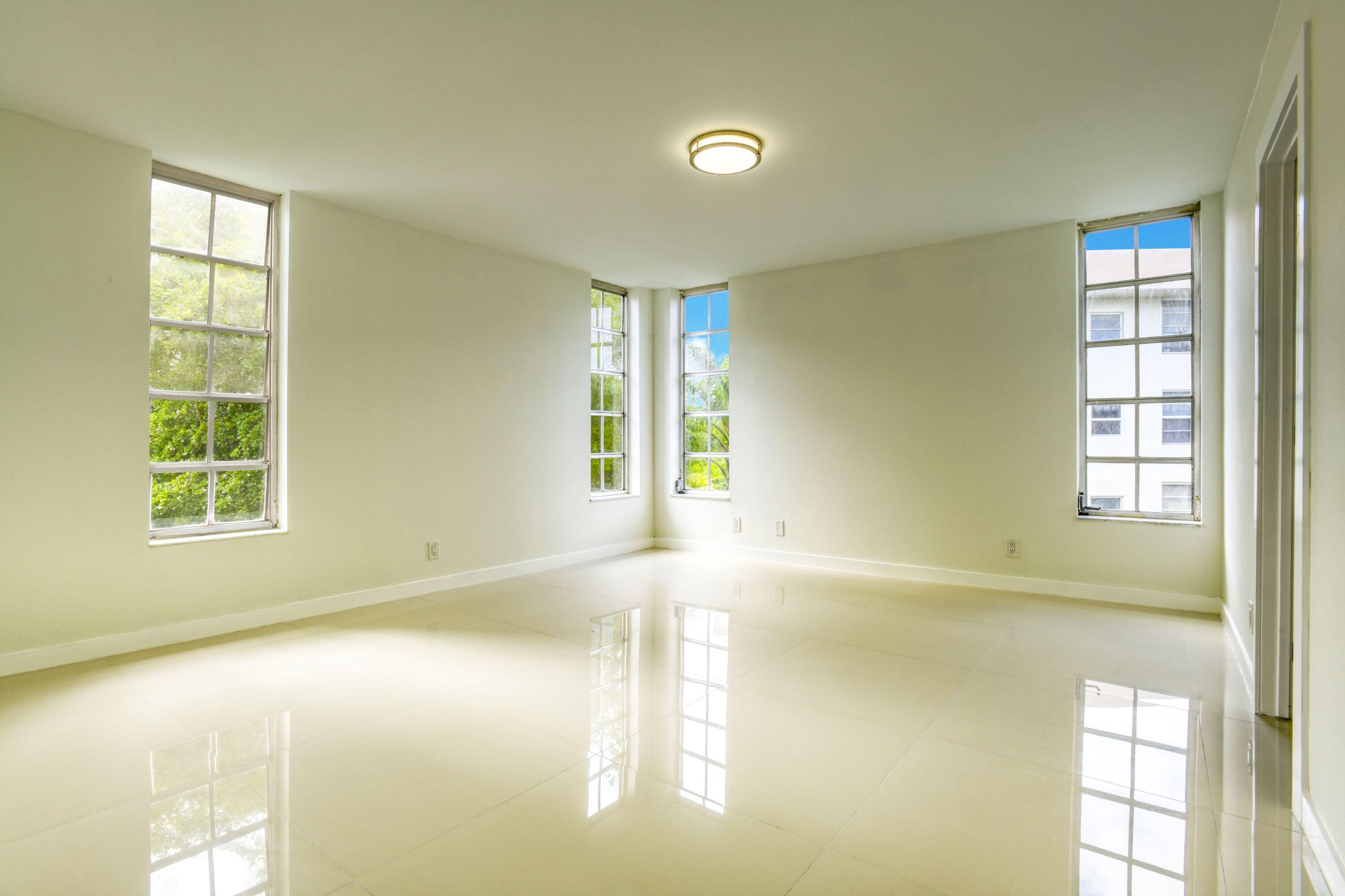 535 Oaks Drive # 510 — Photo 5