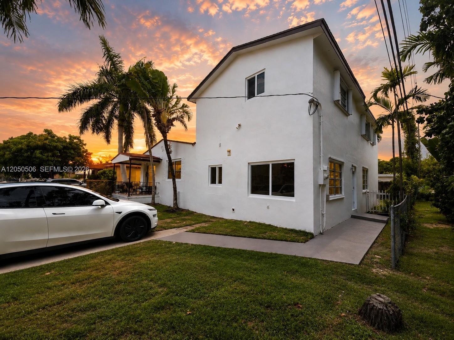 5190 E 1st Ave # B, Hialeah FL 33013